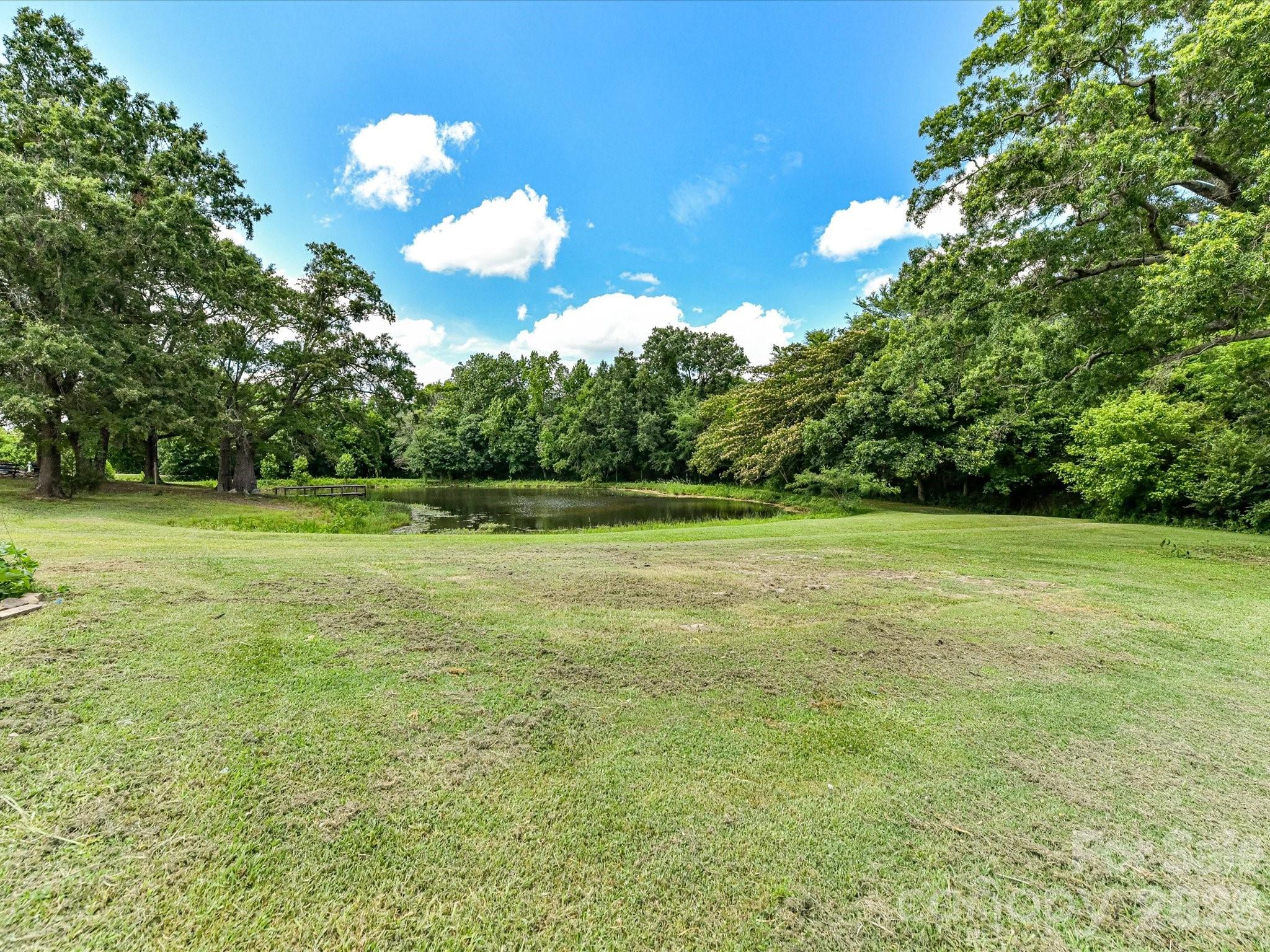 5710 Lander Benton Road — Unionville