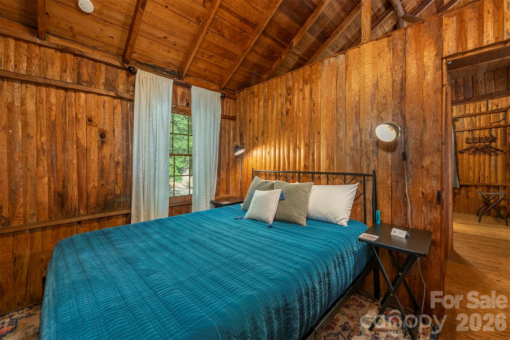 1760 & 1768 Linville Avenue — Morganton