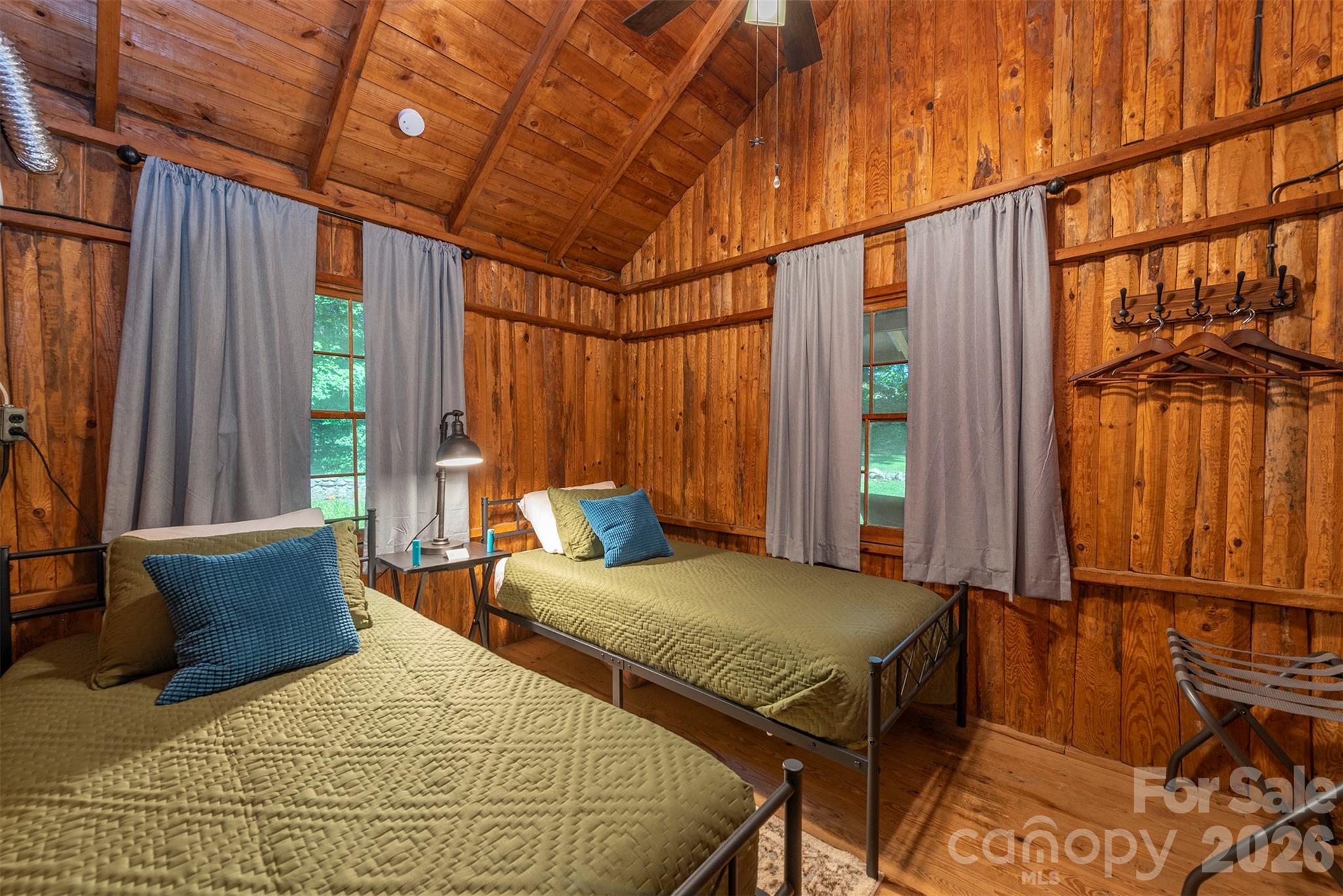 1760 & 1768 Linville Avenue — Morganton