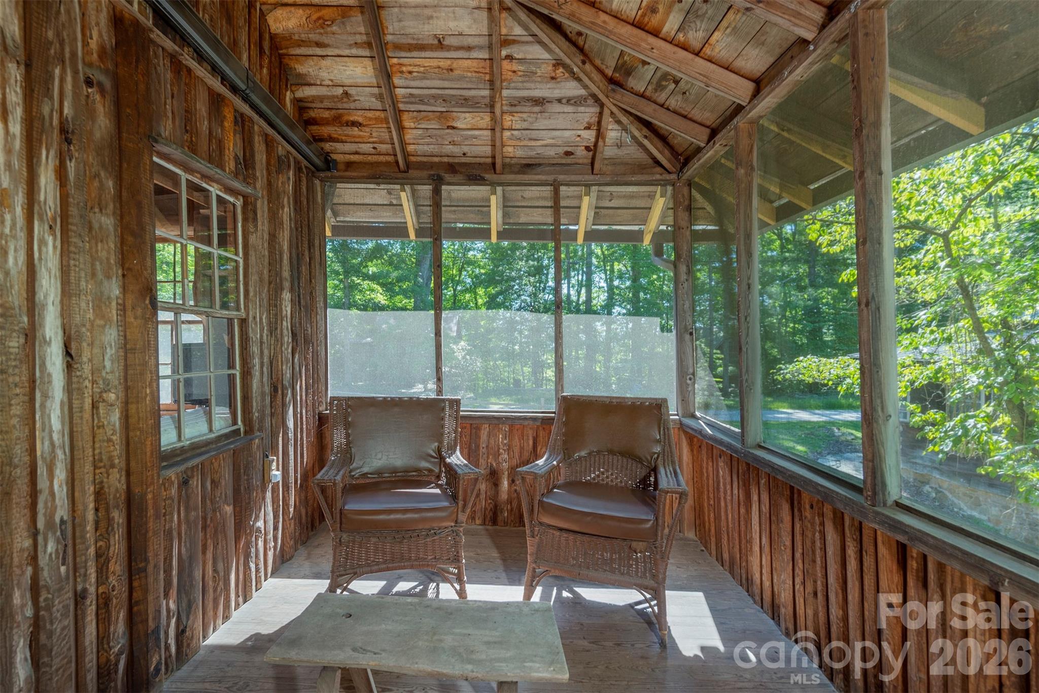 1760 & 1768 Linville Avenue — Morganton