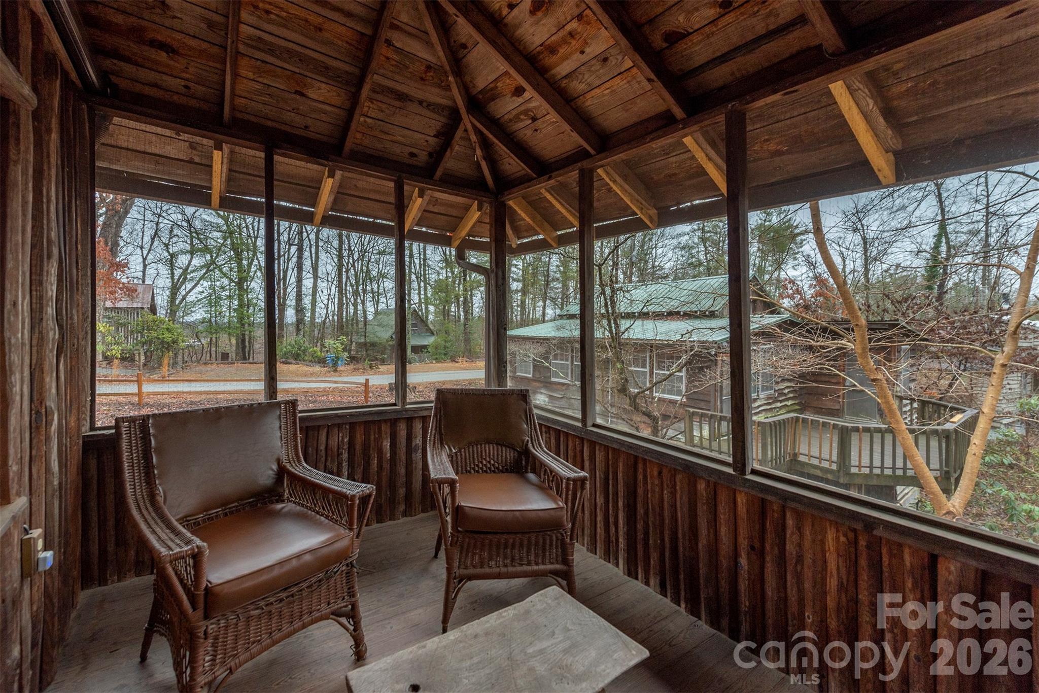 1760 & 1768 Linville Avenue — Morganton