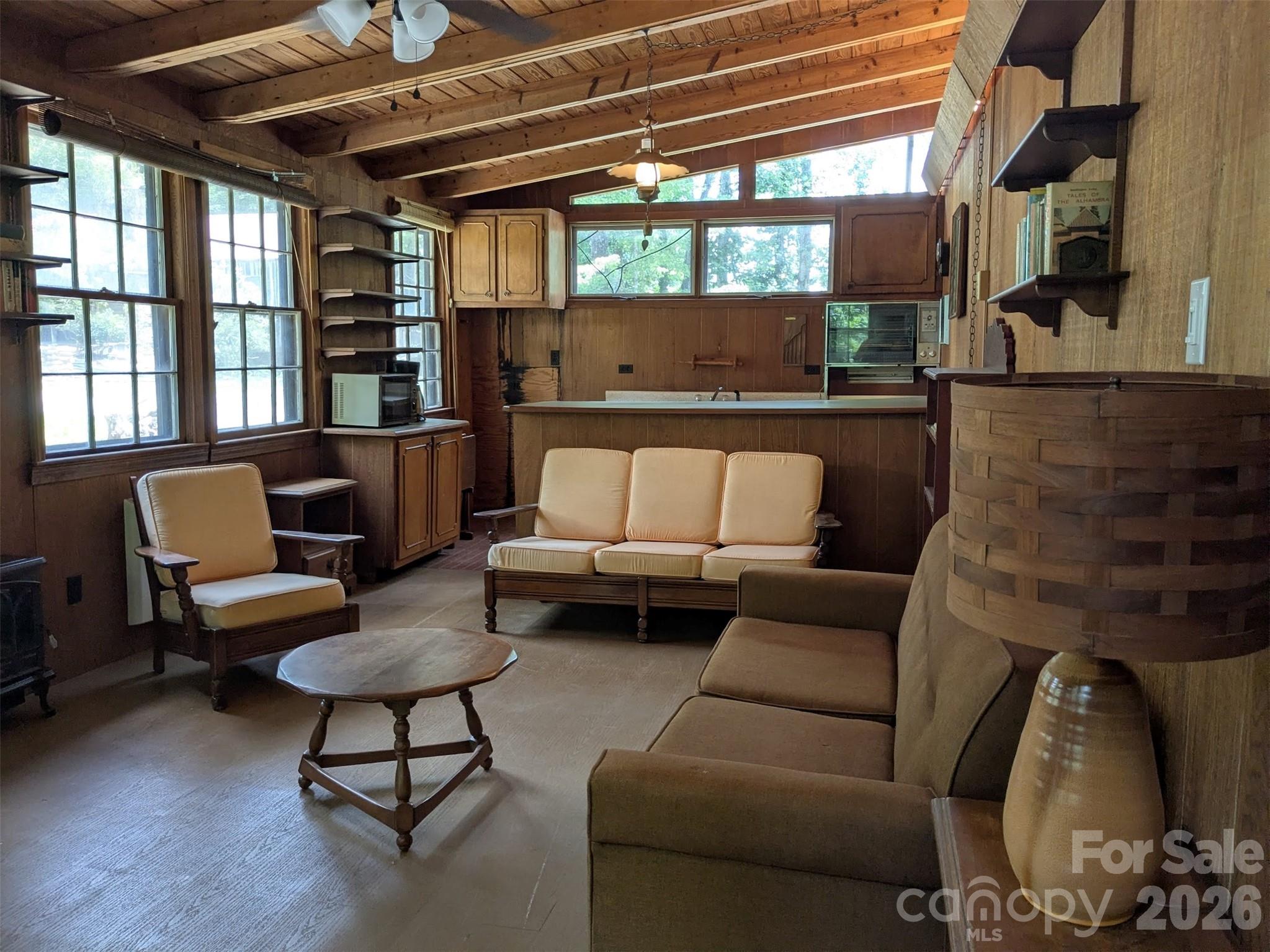 1760 & 1768 Linville Avenue — Morganton