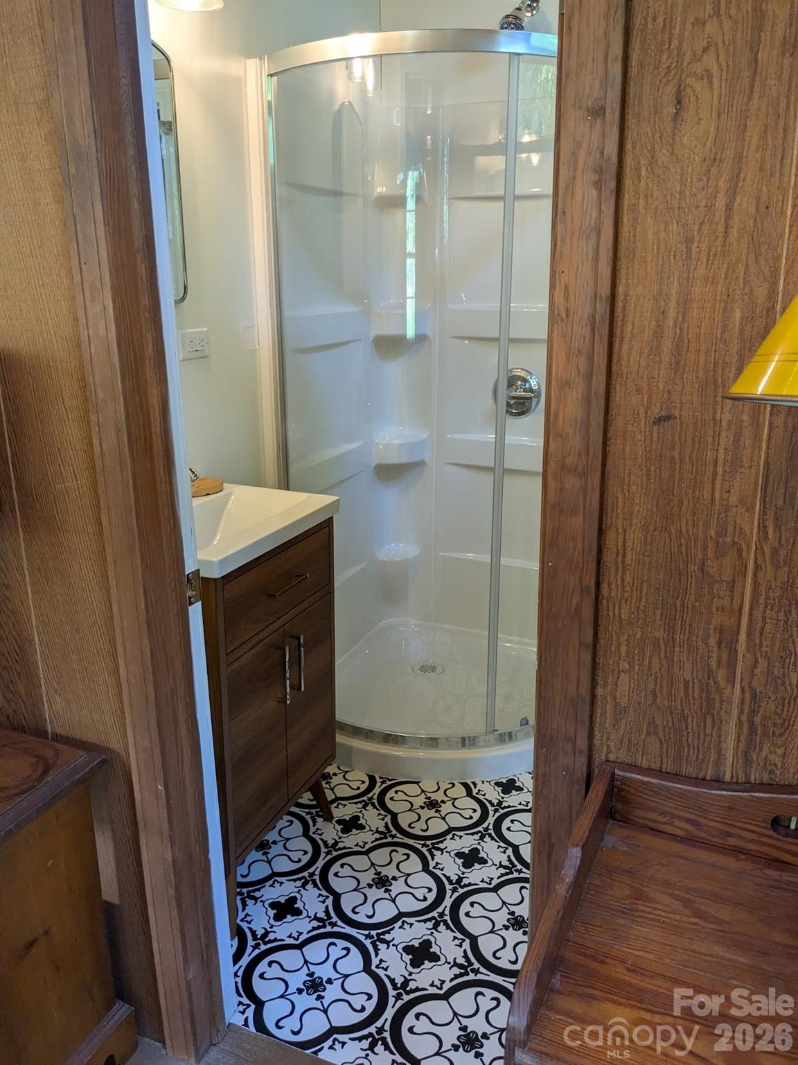 1760 & 1768 Linville Avenue — Morganton