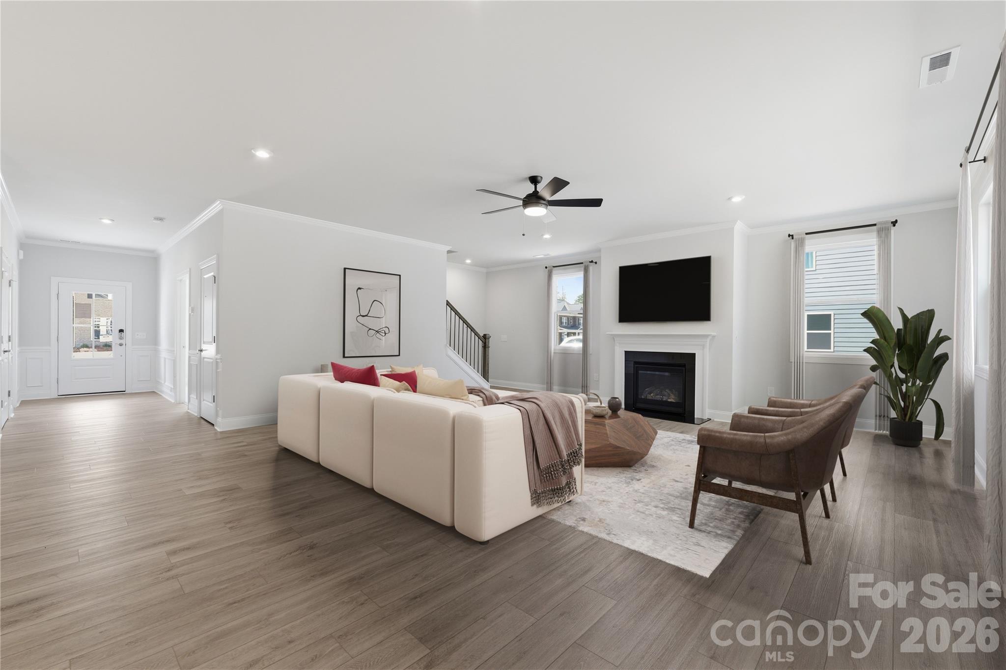 407 Alameda Way — Matthews