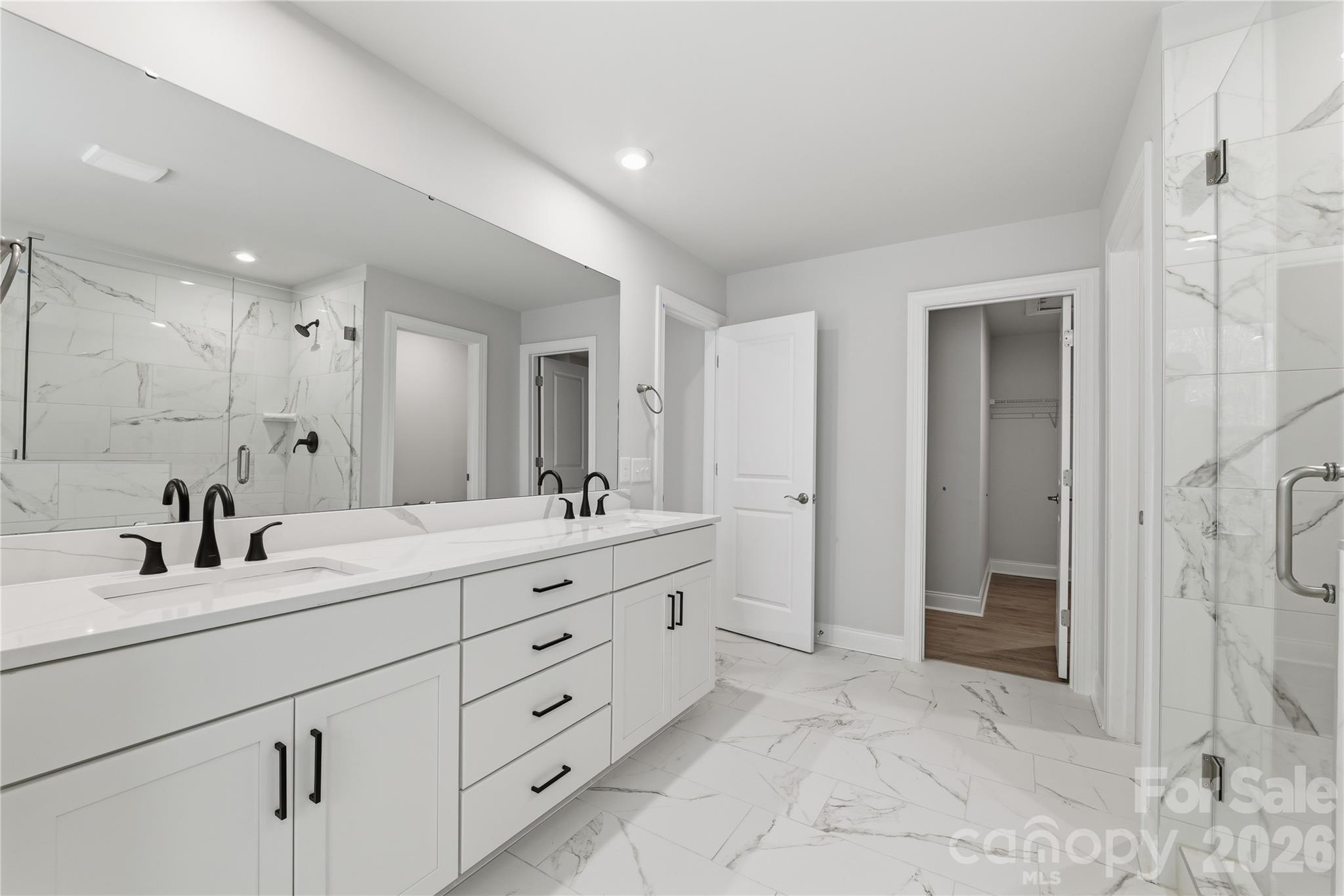 407 Alameda Way — Matthews