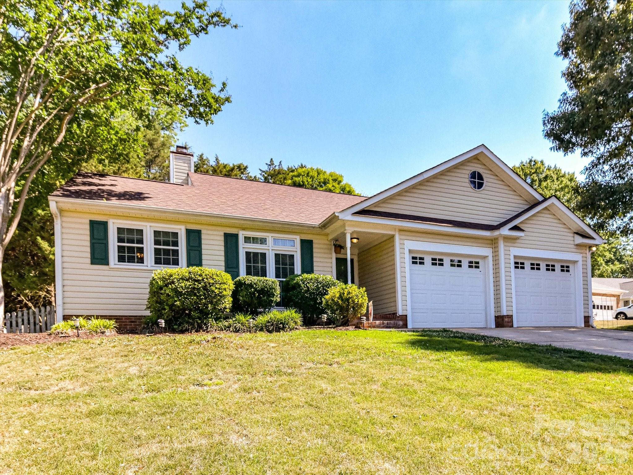 3616 Still Oaks Court NW — Concord