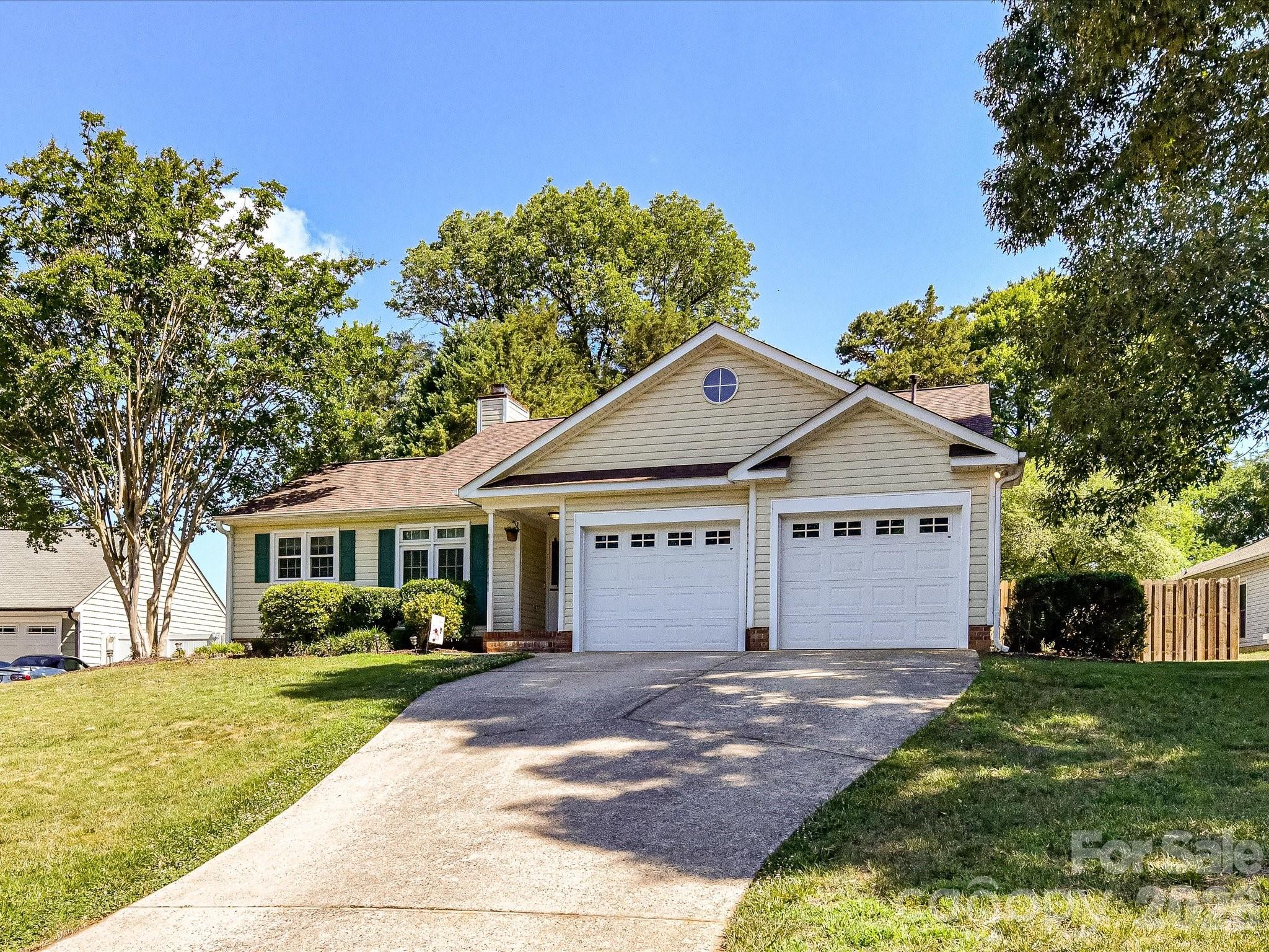 3616 Still Oaks Court NW — Concord