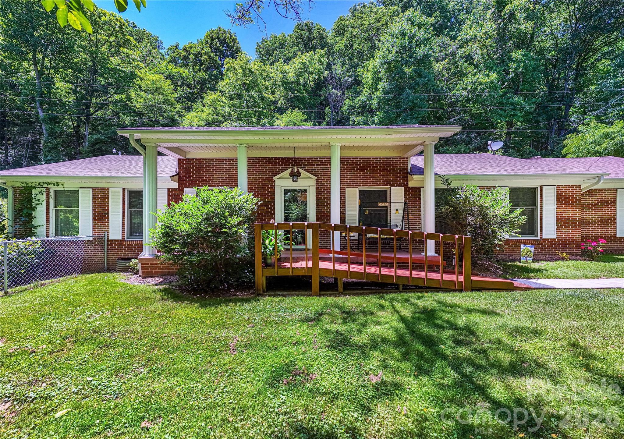 7835 US 23 Highway — Mars Hill