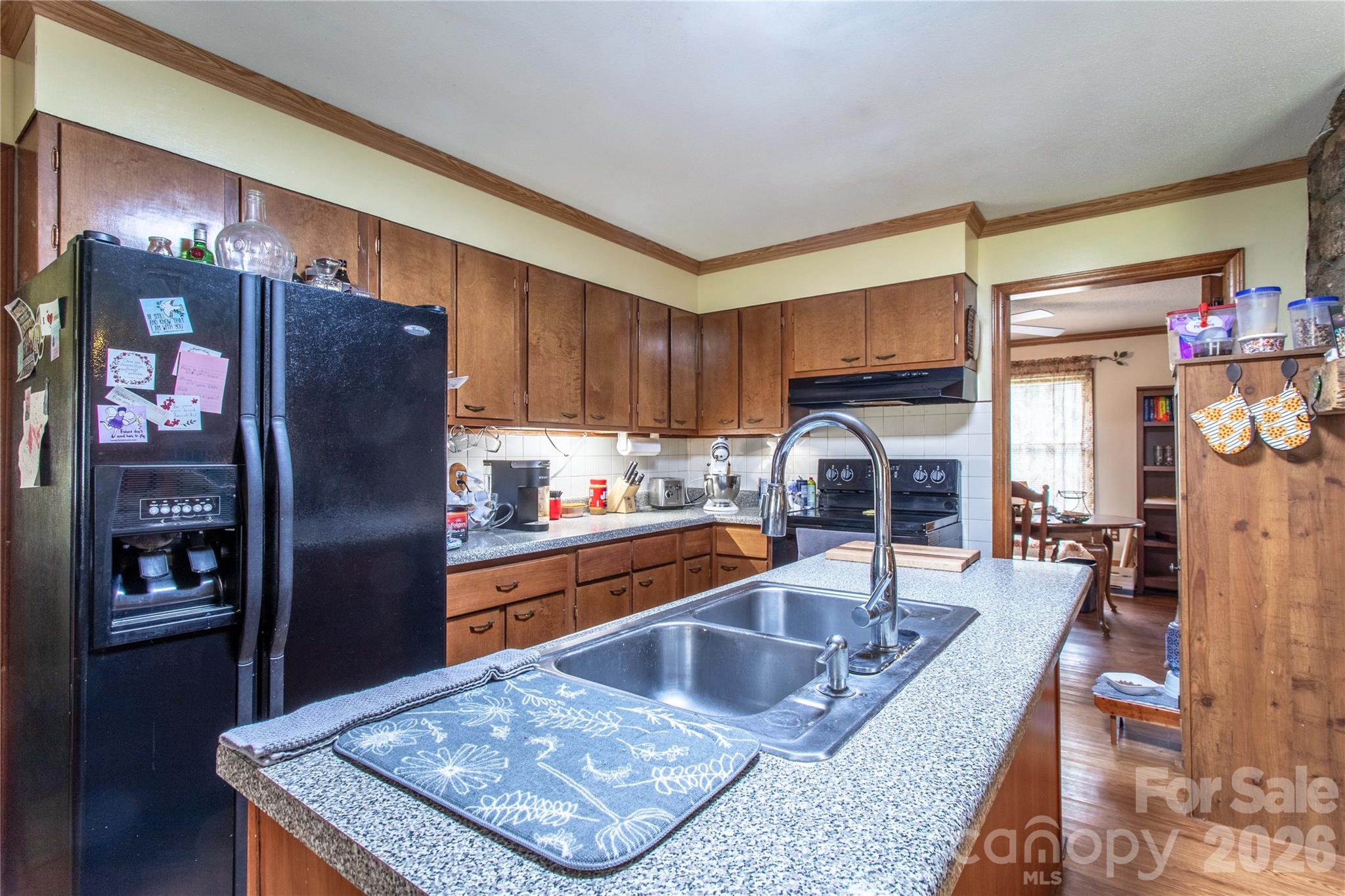 7835 US 23 Highway — Mars Hill