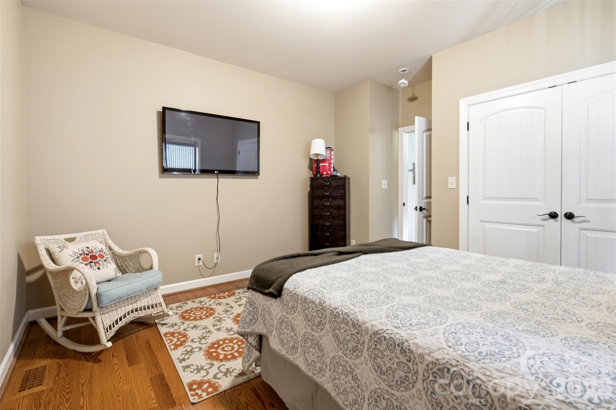 2234 Clyde Road — Catawba