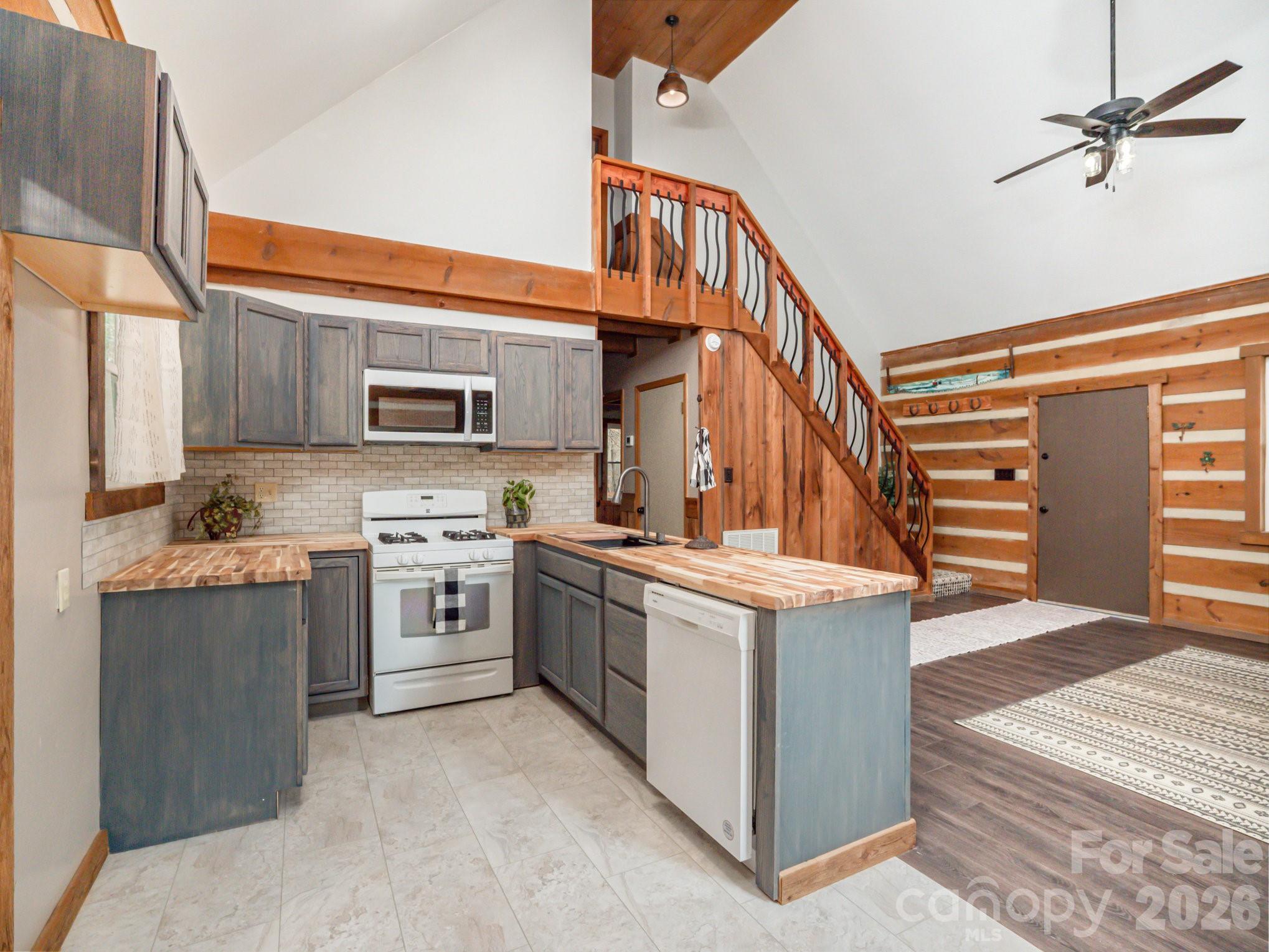 5460 US 64 Highway — Rutherfordton