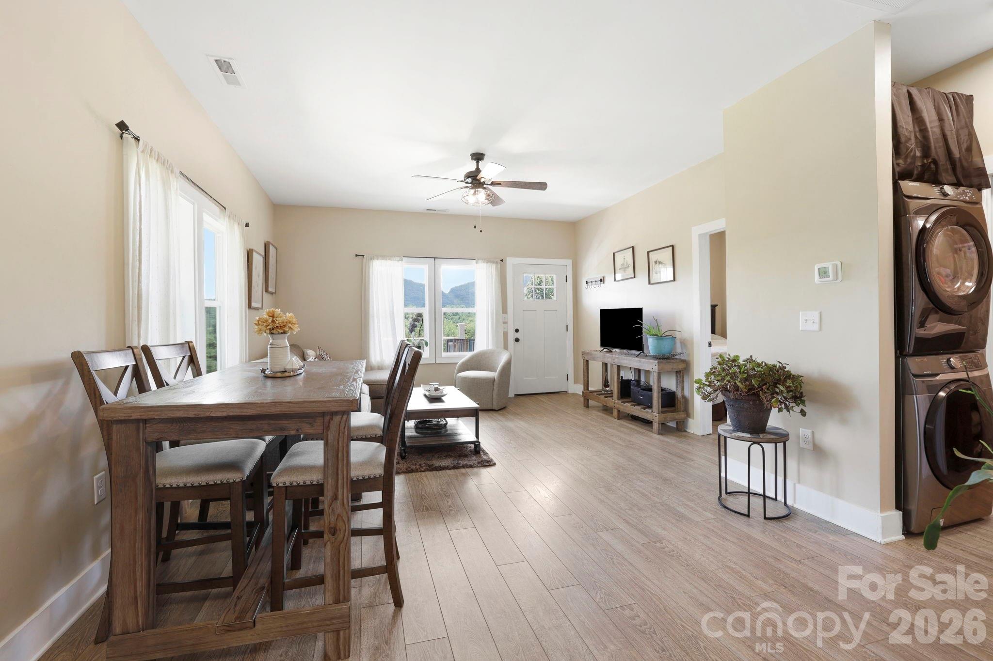 106 Thistle Field Drive — Asheville