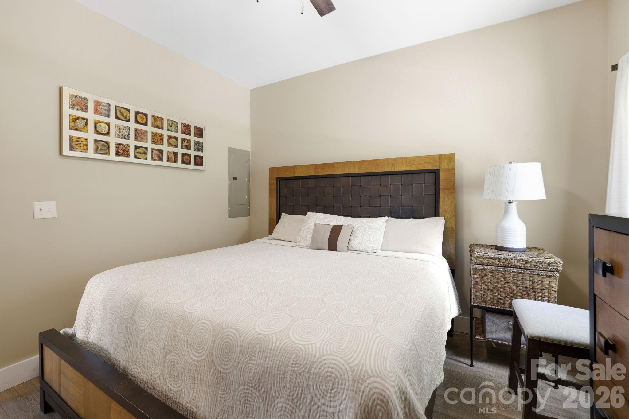 106 Thistle Field Drive — Asheville
