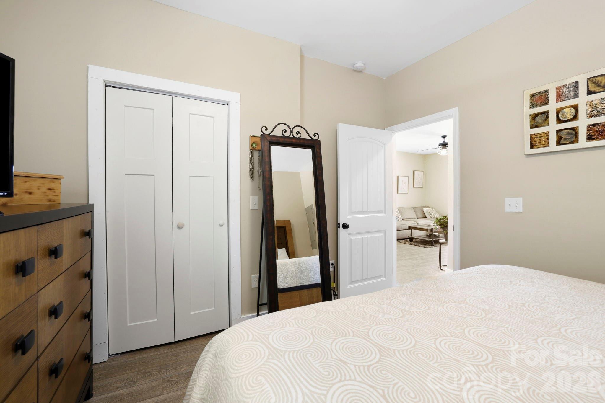 106 Thistle Field Drive — Asheville