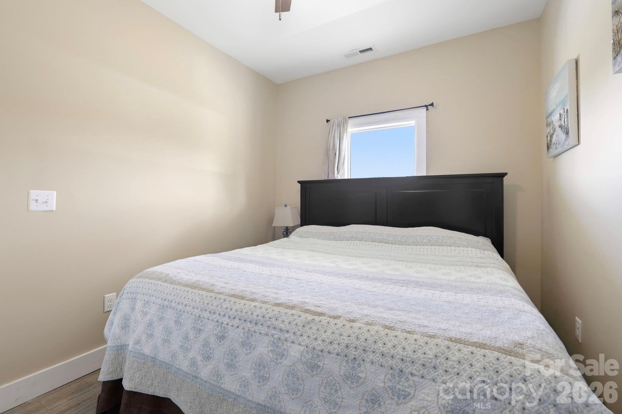 106 Thistle Field Drive — Asheville