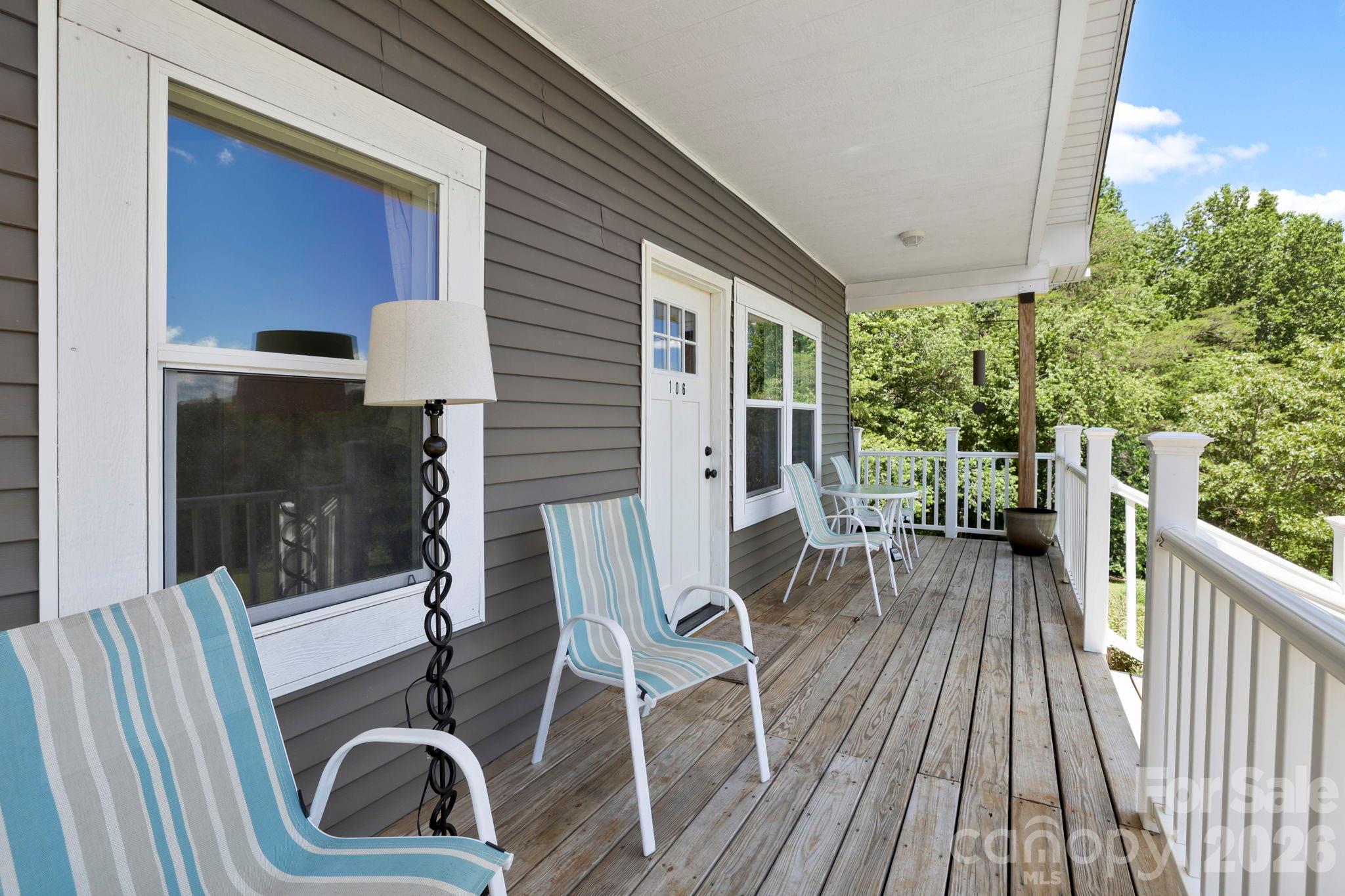 106 Thistle Field Drive — Asheville