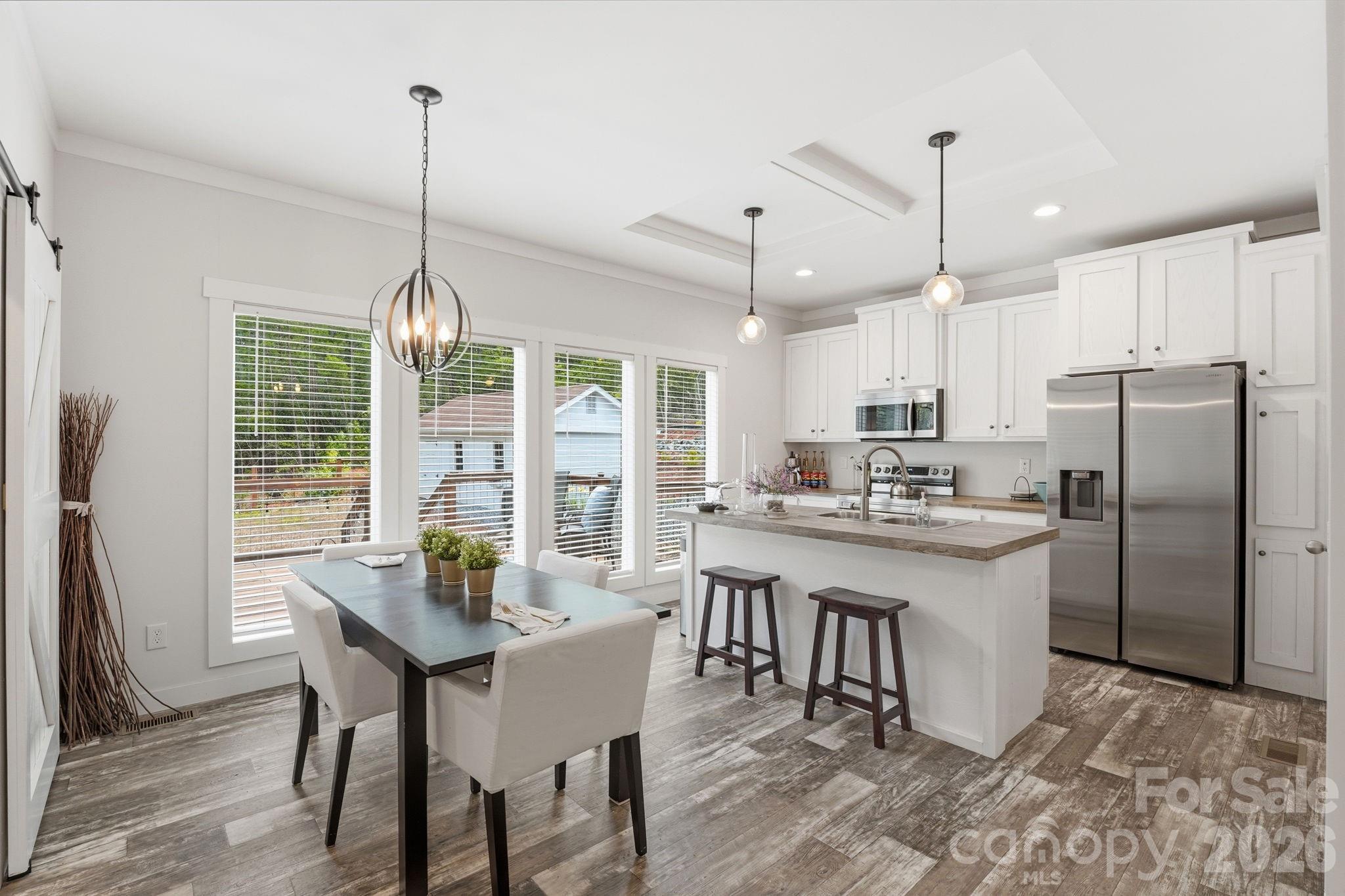 118 Sanford Court — Troy