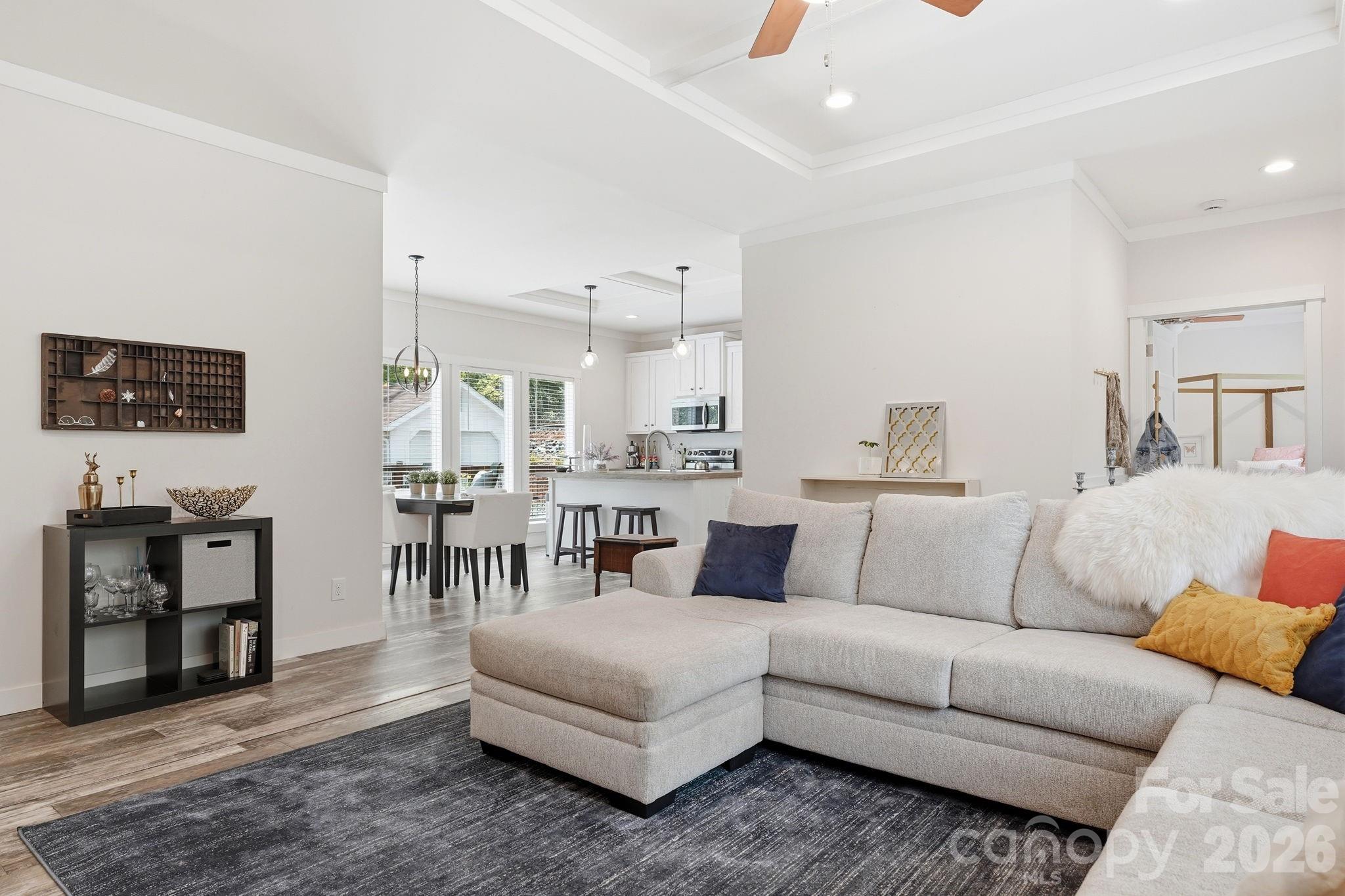 118 Sanford Court — Troy