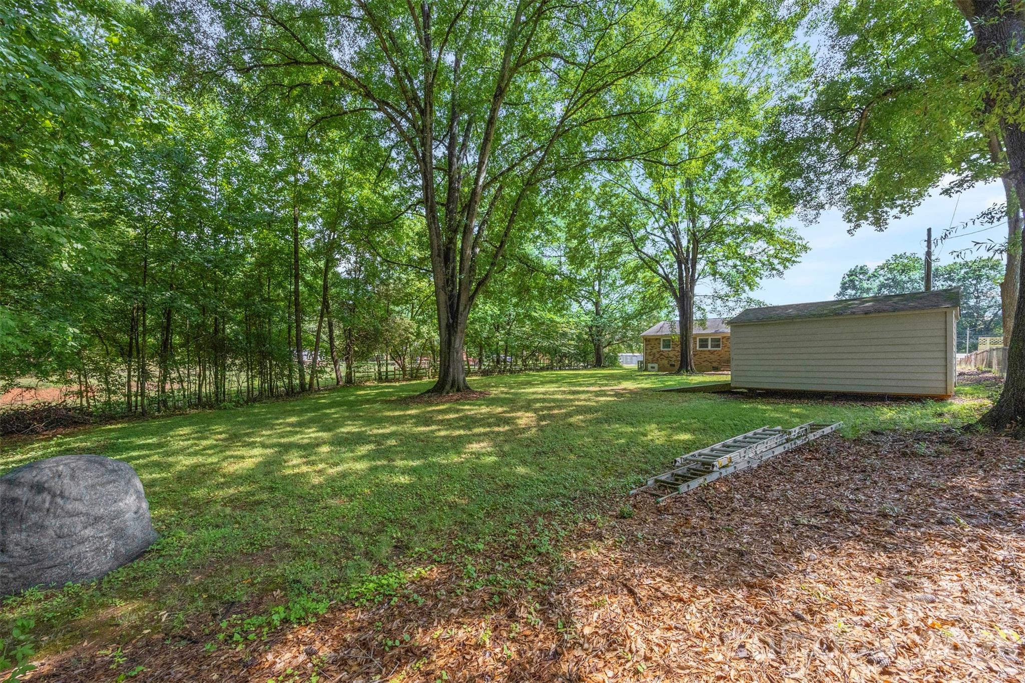 644 Dallas Spencer Mountain Road — Dallas