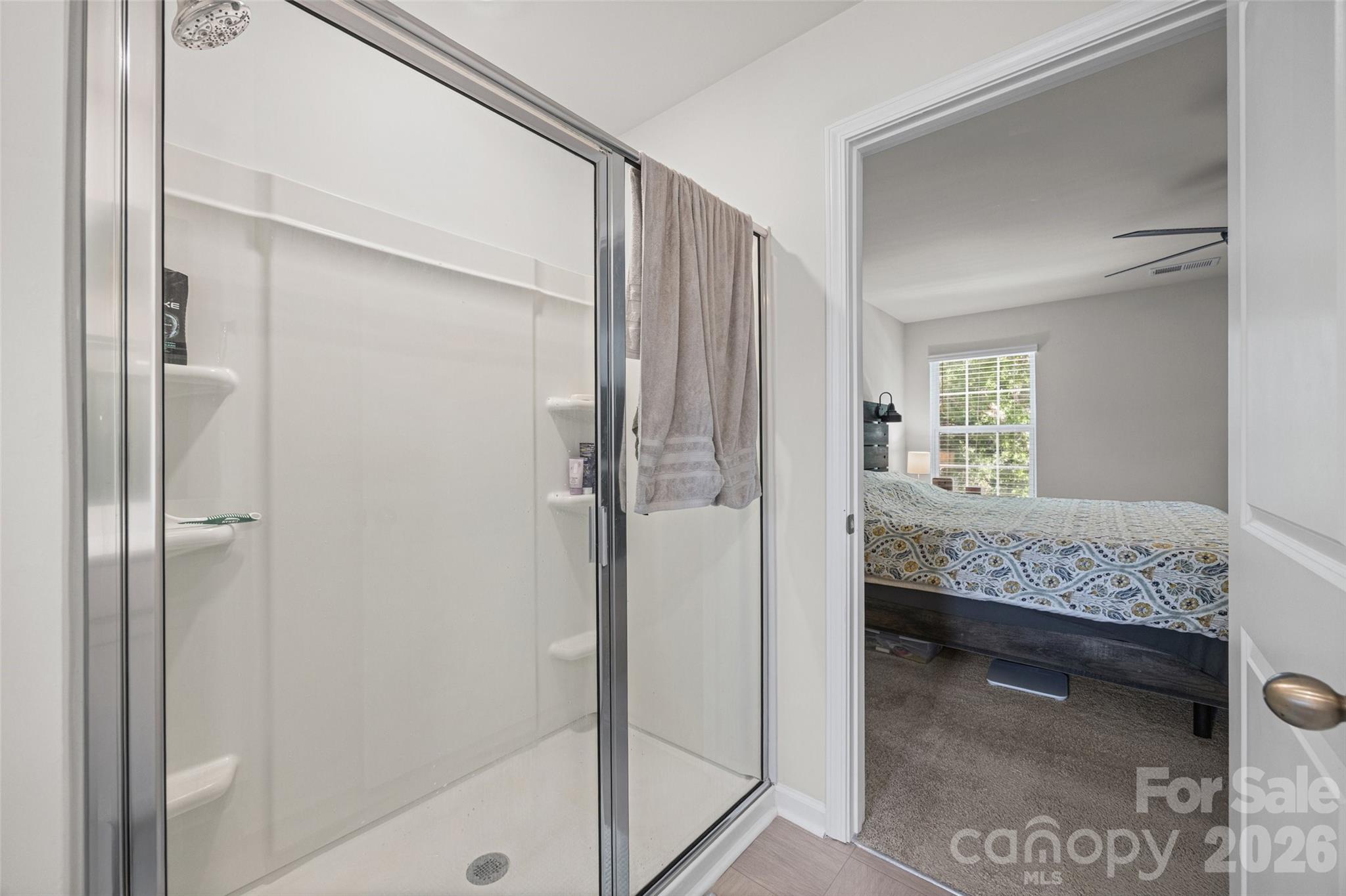 542 King Clover Lane — Clover