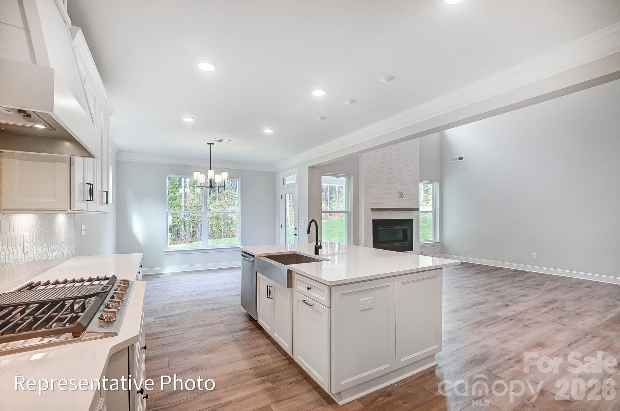 8011 James Query Road — Mint Hill