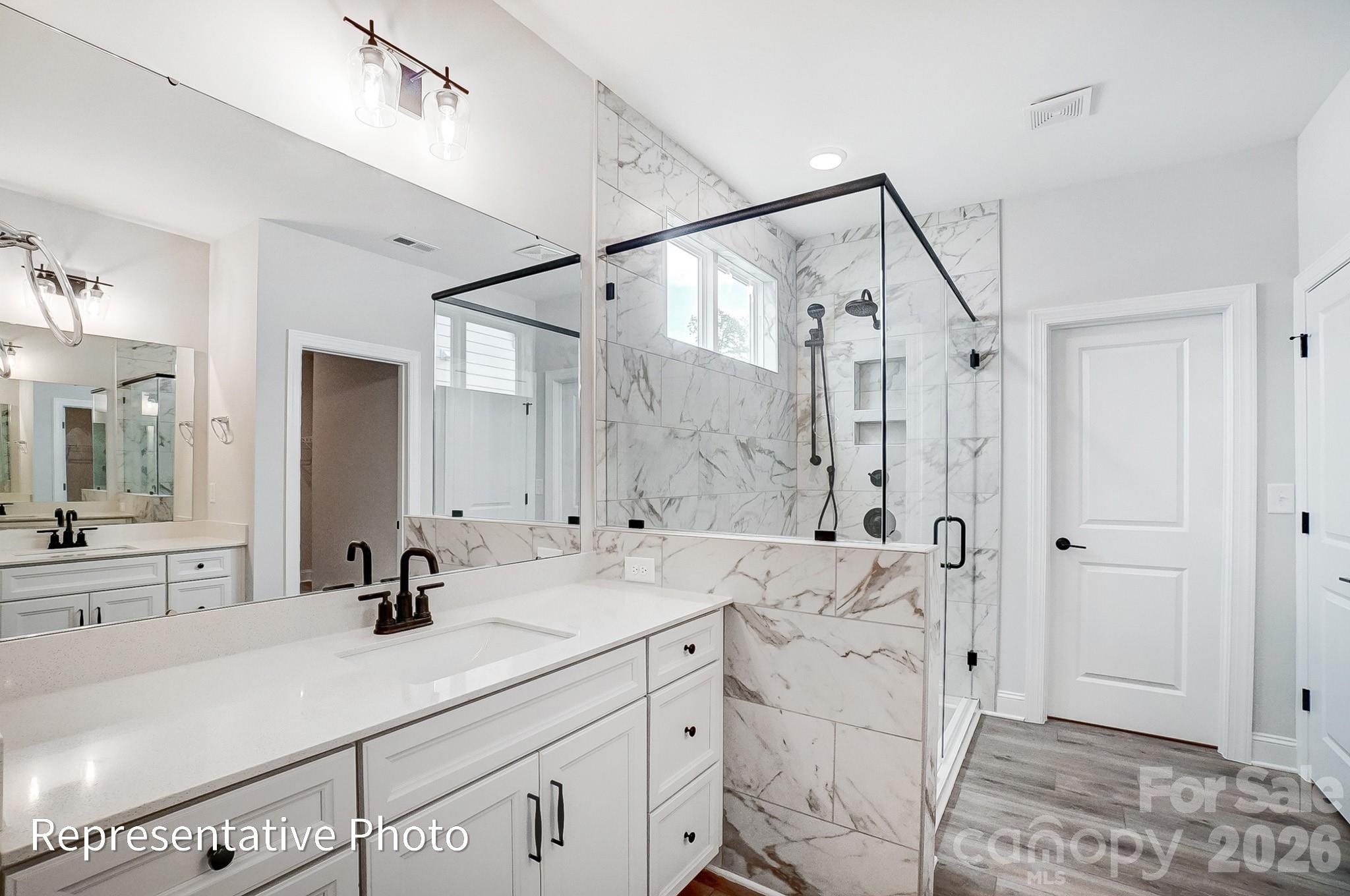 8011 James Query Road — Mint Hill