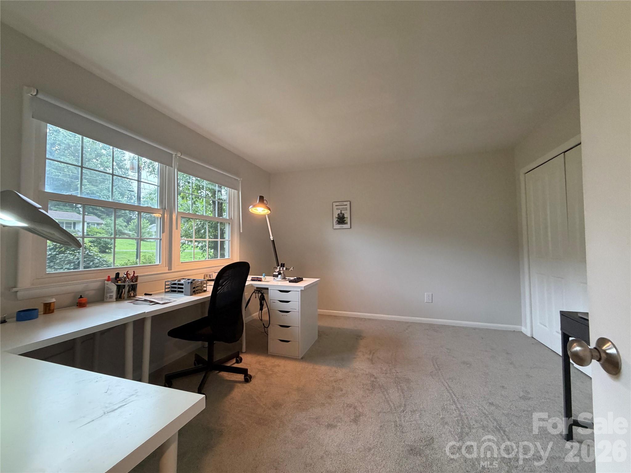 3755 21st Street NE — Hickory