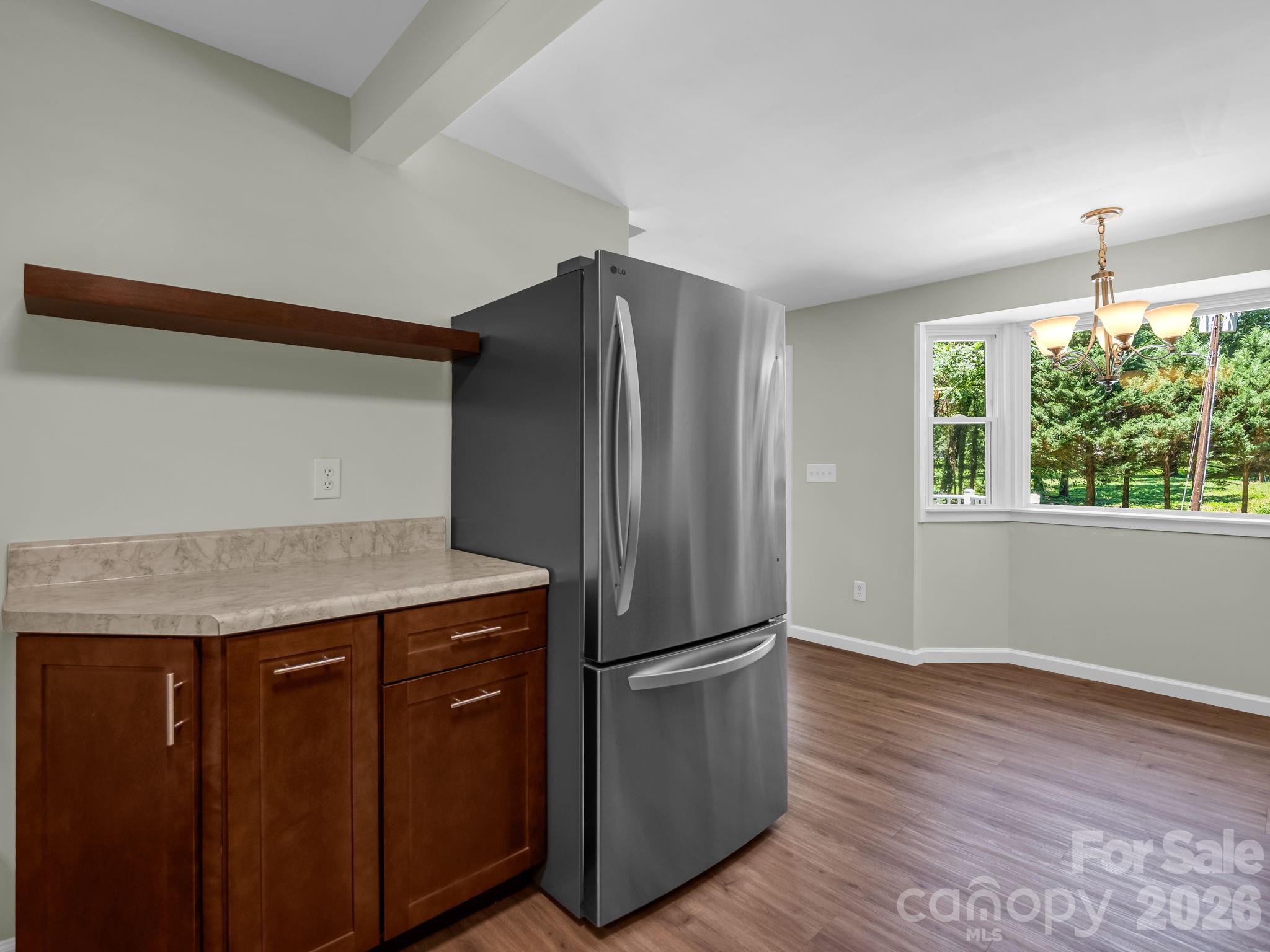 102 Little House Road — Tryon