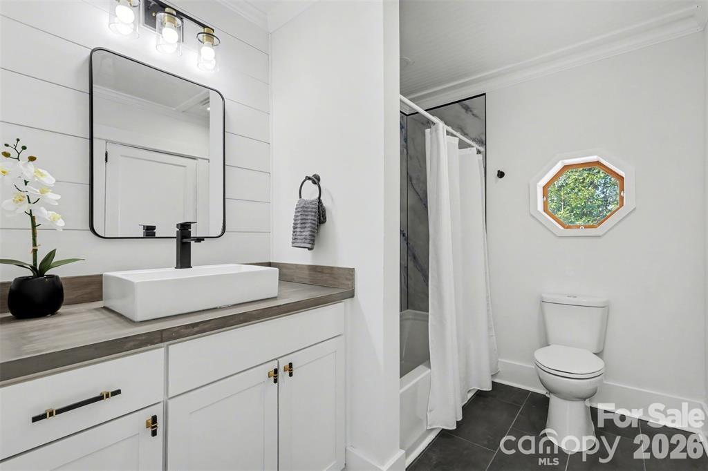 622 Neelys Creek Road — Rock Hill