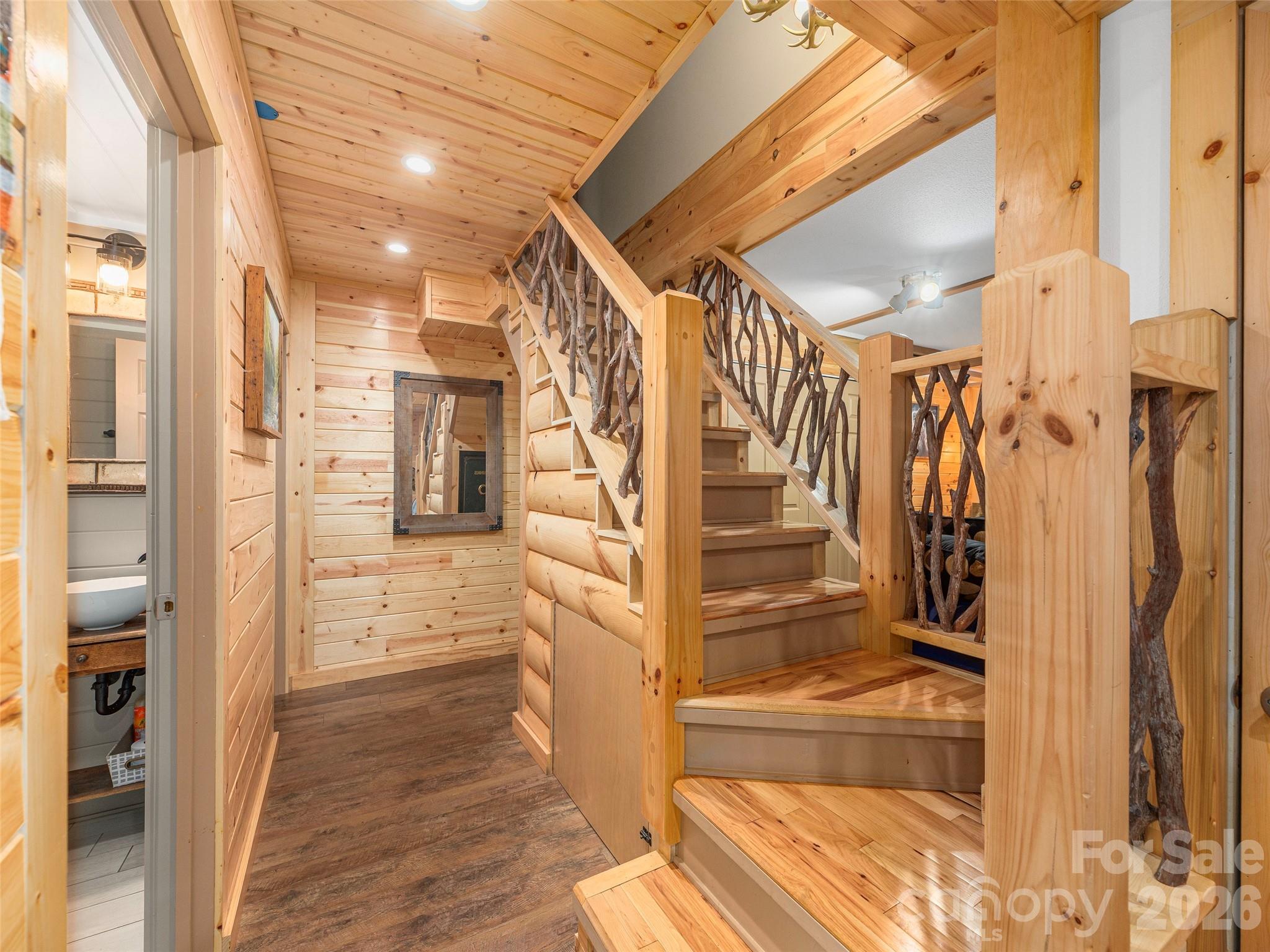 193 Valley Creek Drive — Maggie Valley
