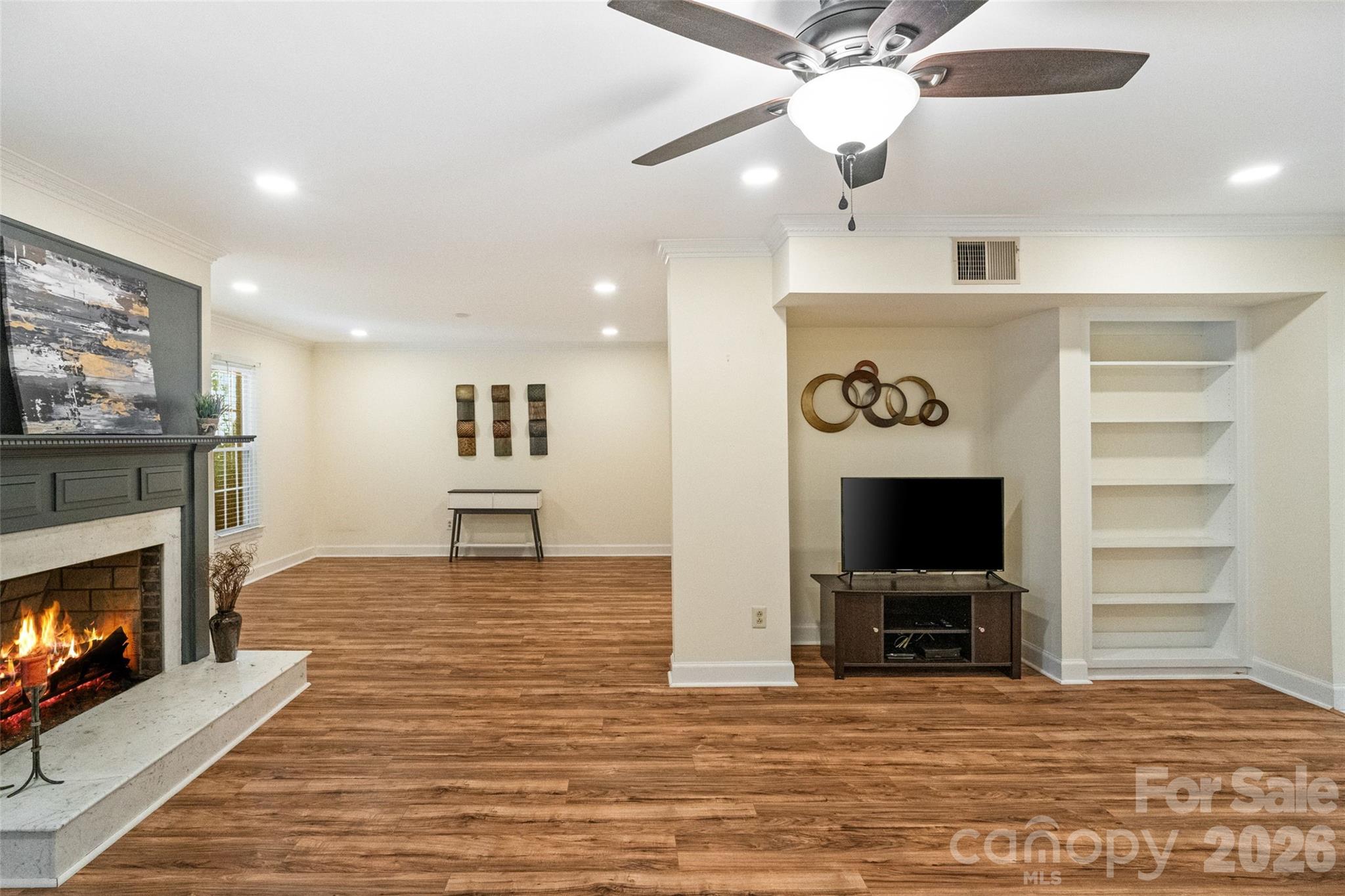 806 Colony Oaks Drive #B — Monroe