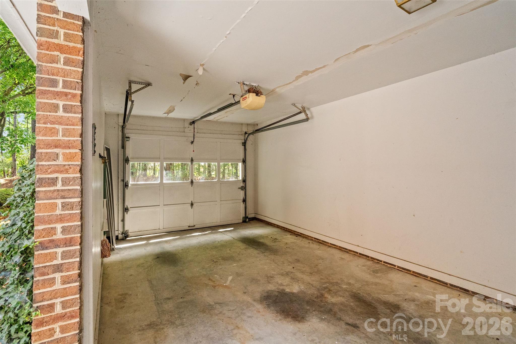 806 Colony Oaks Drive #B — Monroe