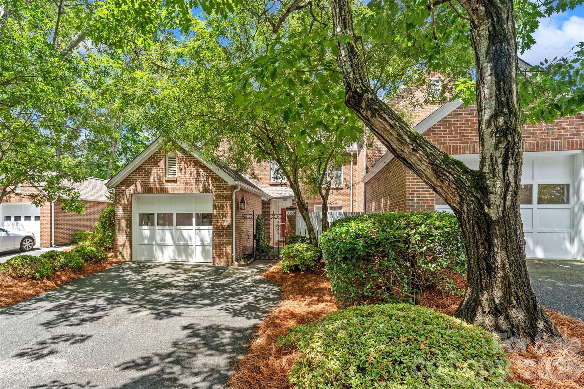 806 Colony Oaks Drive #B — Monroe