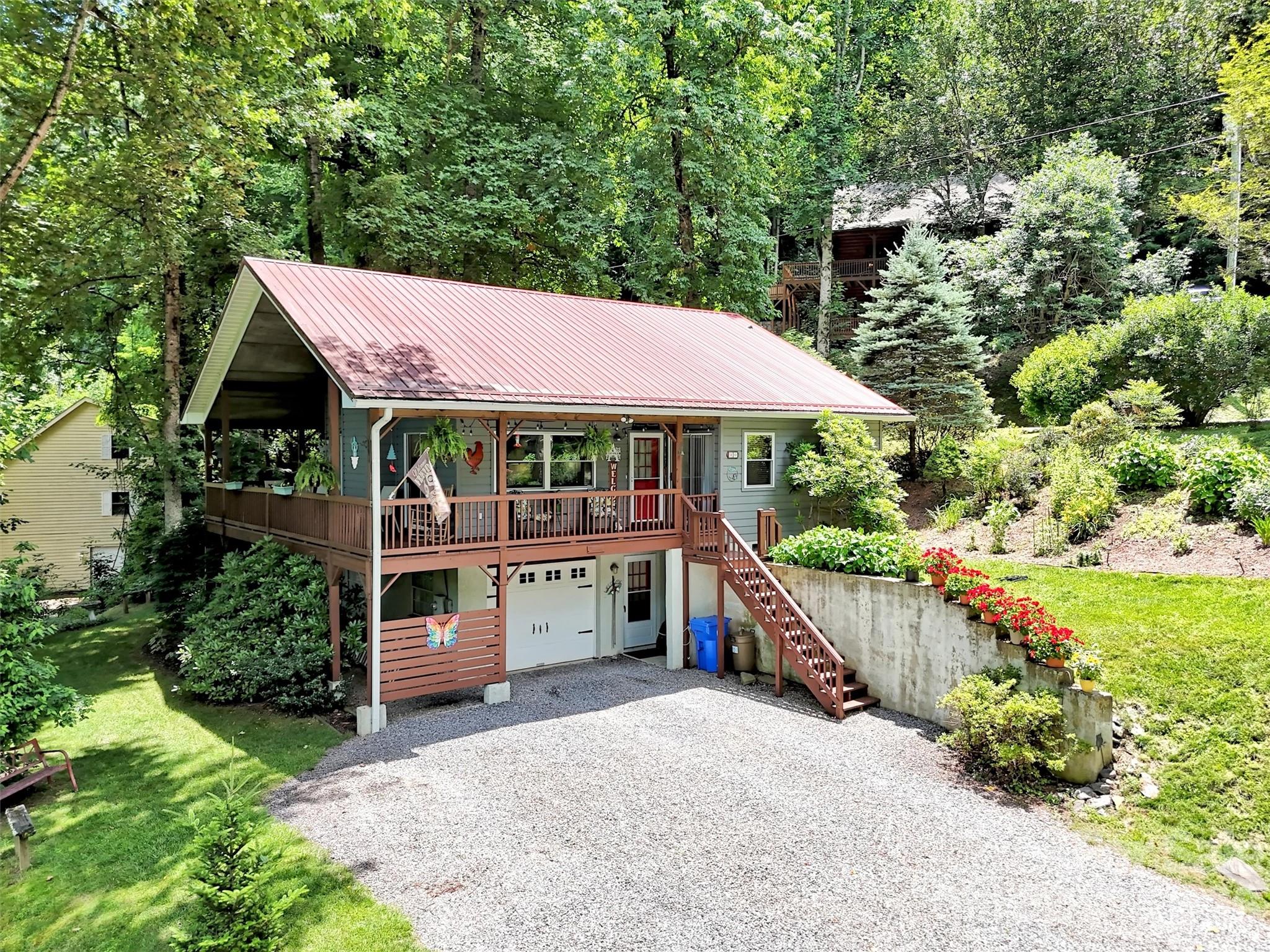 10 Bridle Drive — Maggie Valley