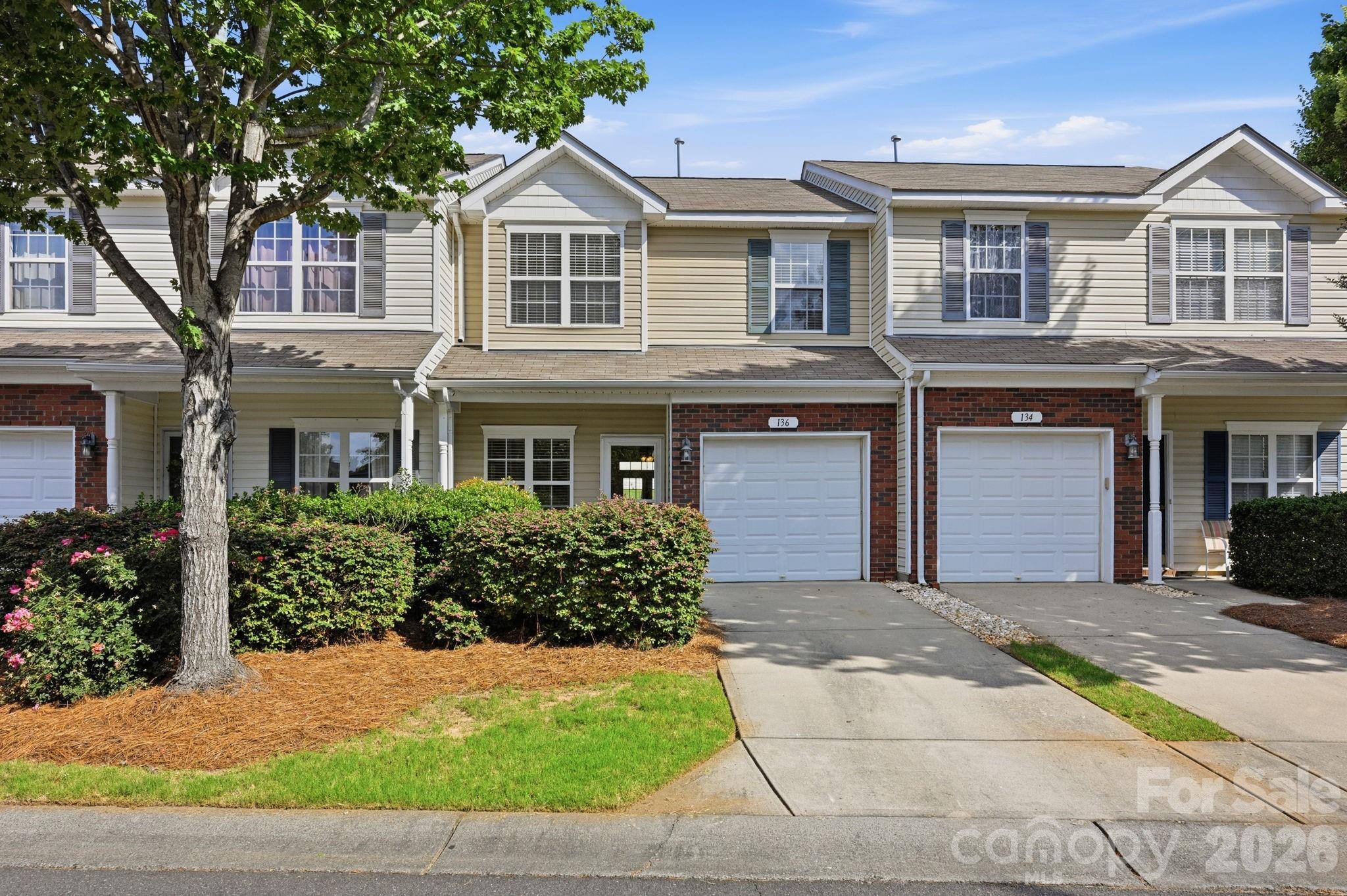 136 Rapids Road — Fort Mill