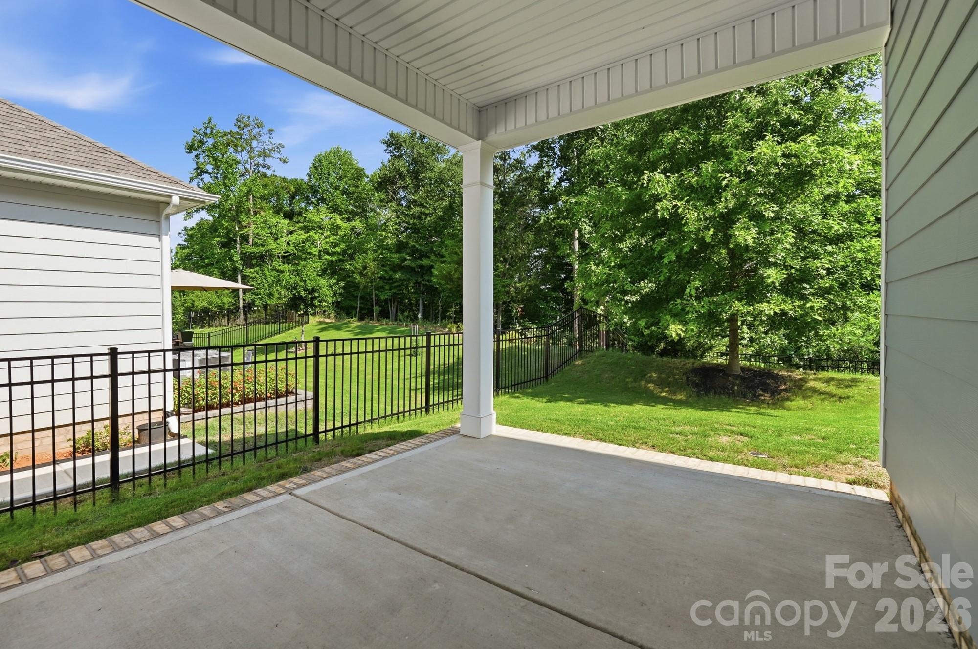 5036 Lydney Circle — Waxhaw