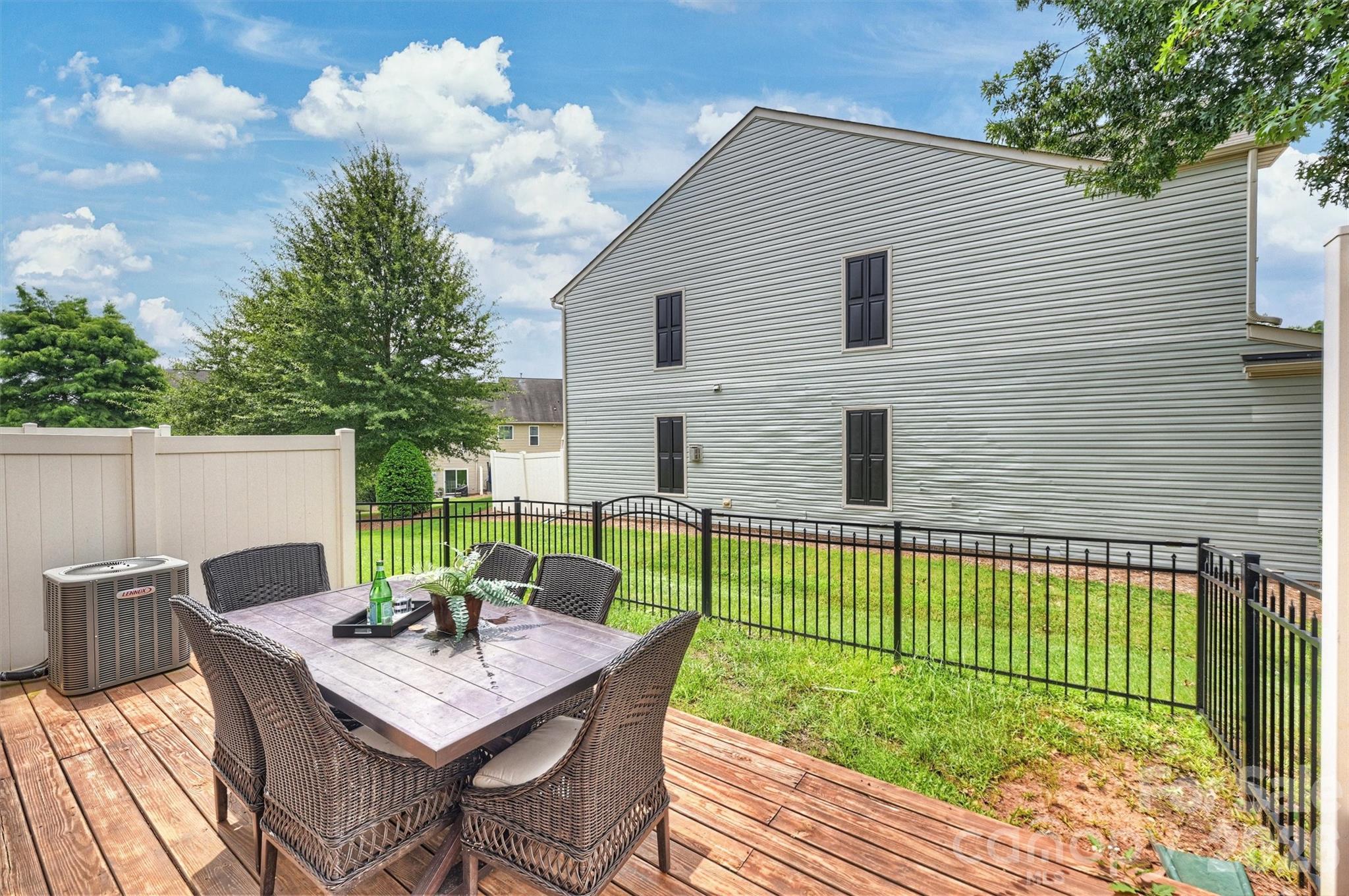 6408 Silver Star Lane — Charlotte