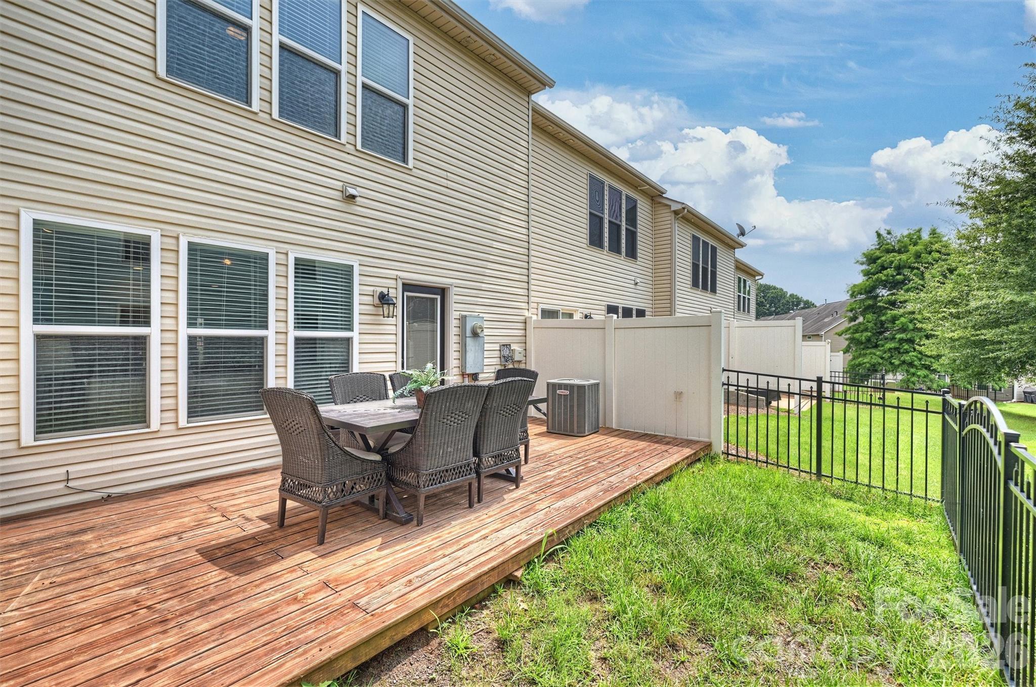 6408 Silver Star Lane — Charlotte