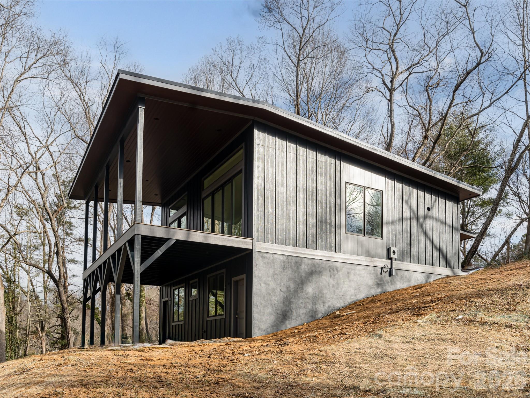 20 Cane Creek Lane — Fairview