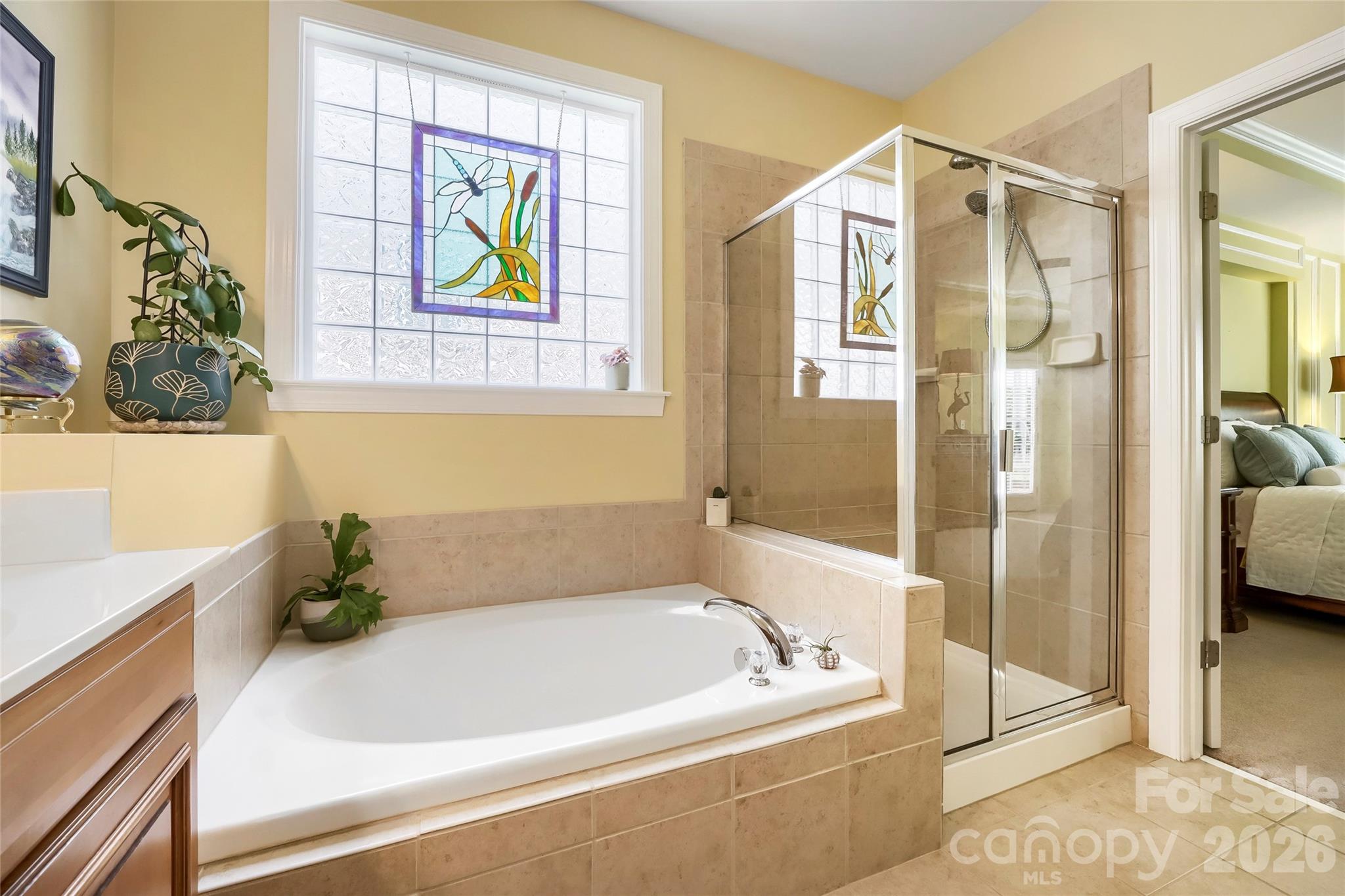 653 Lorain Avenue NW — Concord