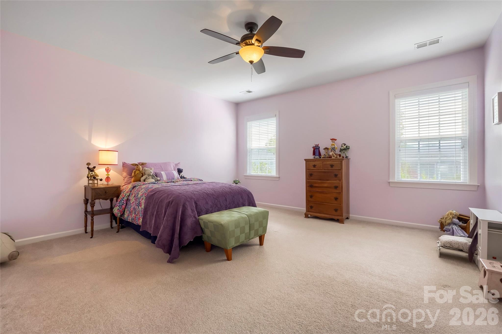 653 Lorain Avenue NW — Concord