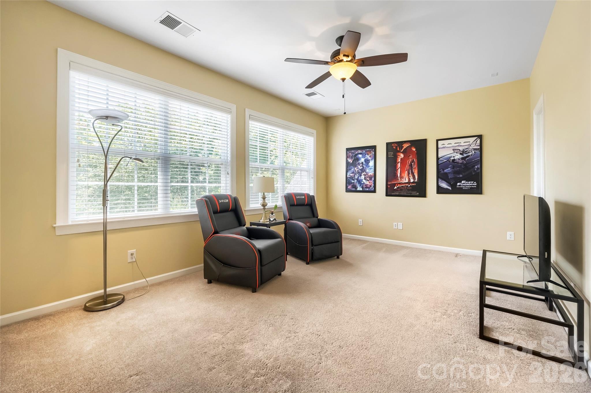 653 Lorain Avenue NW — Concord