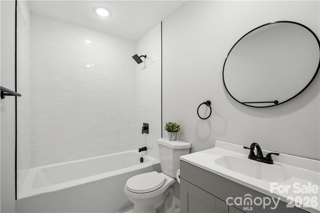 407 Westham Ridge Road — Charlotte