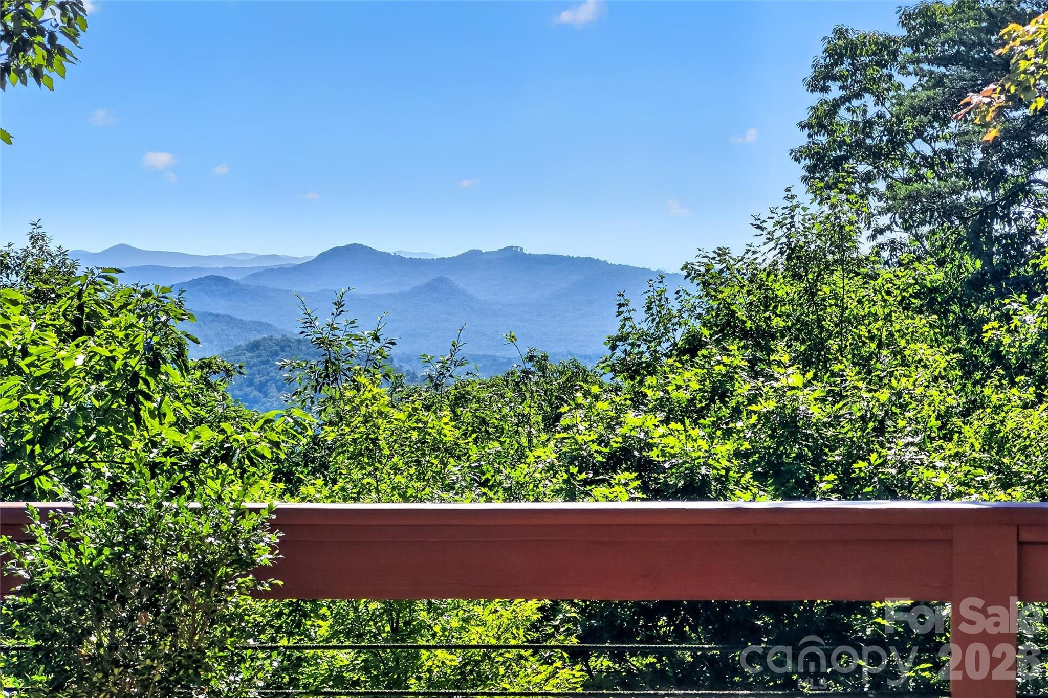 884 Pinnacle Parkway — Union Mills