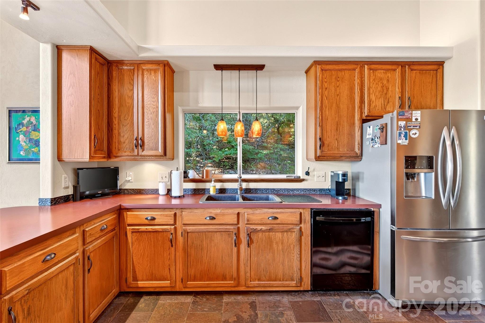 884 Pinnacle Parkway — Union Mills