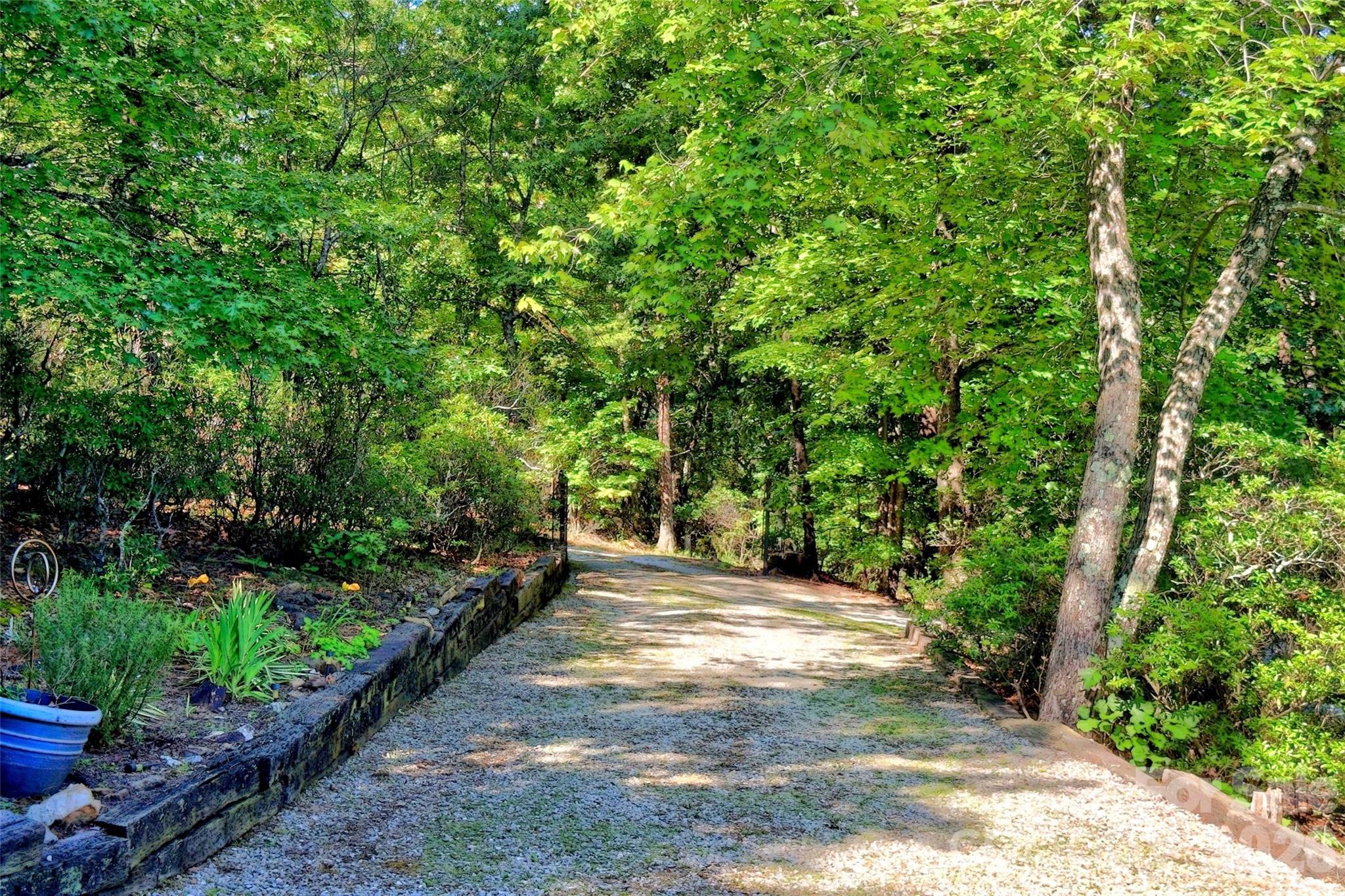 884 Pinnacle Parkway — Union Mills