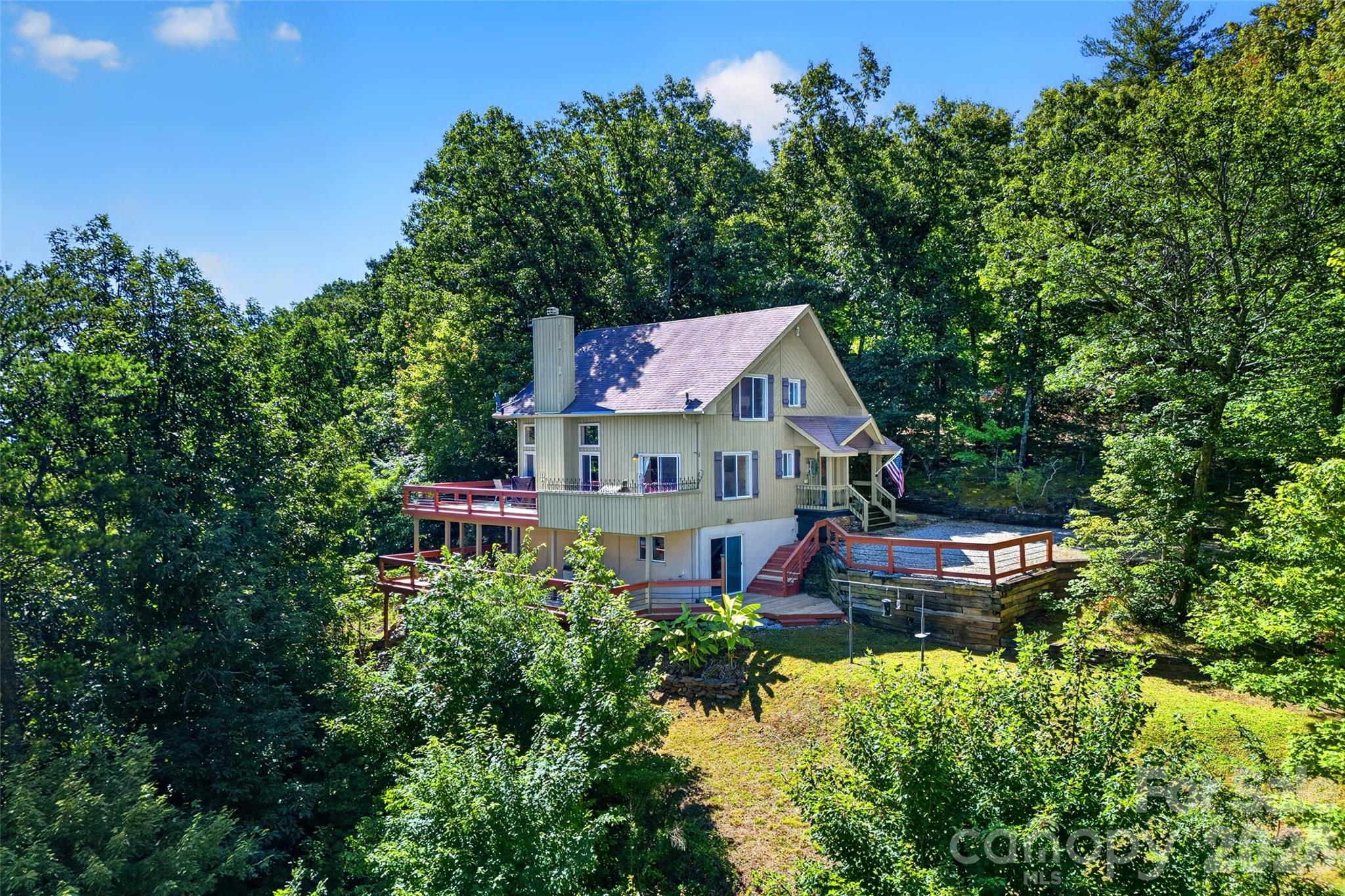 884 Pinnacle Parkway — Union Mills