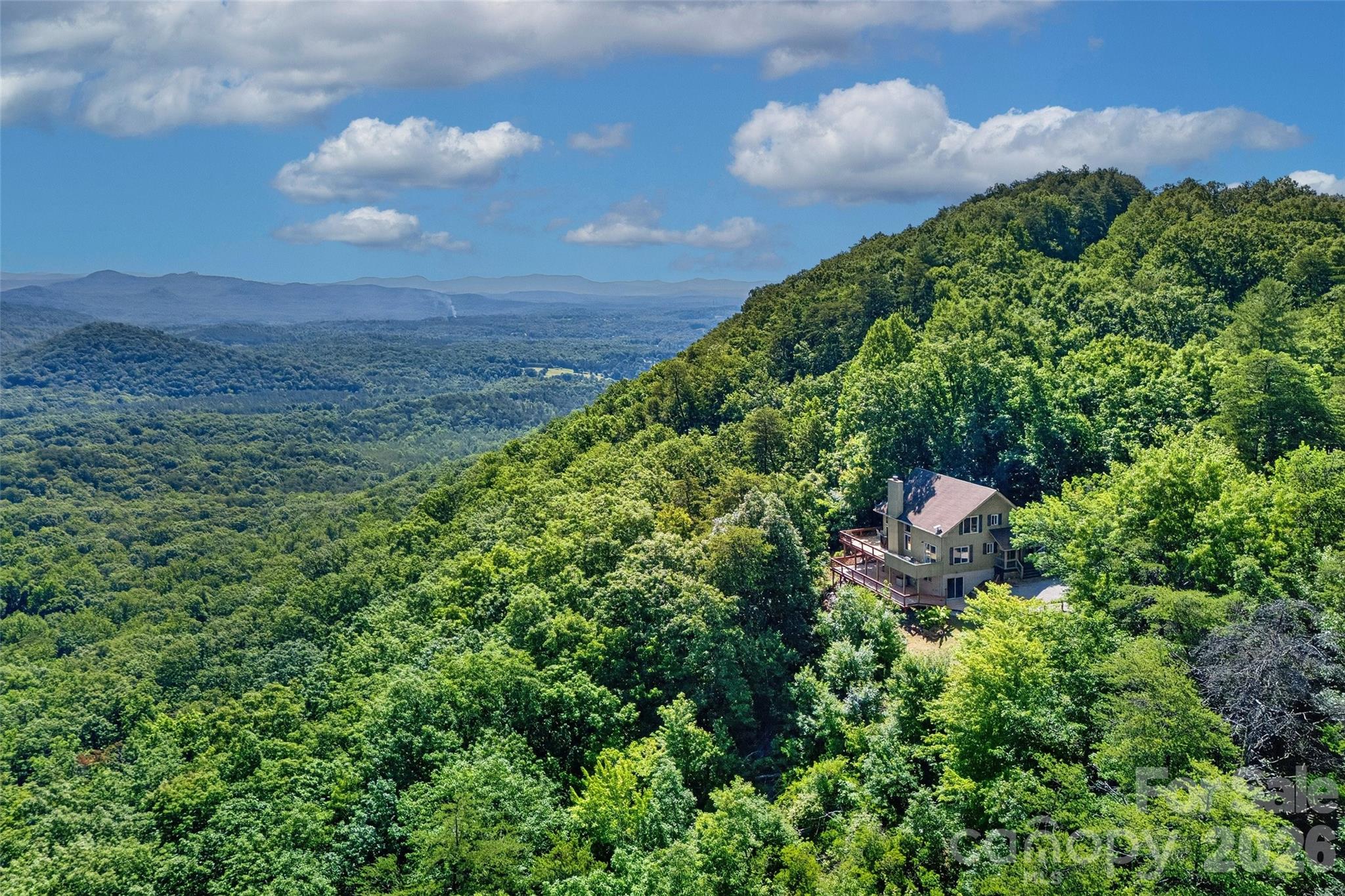 884 Pinnacle Parkway — Union Mills