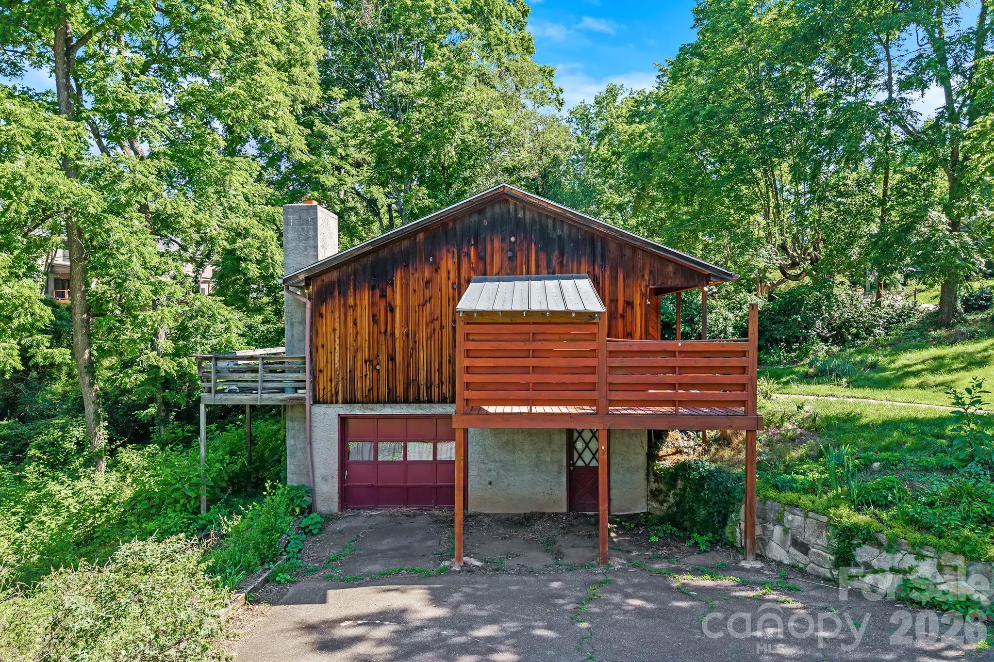 53 Wanoca Avenue — Asheville