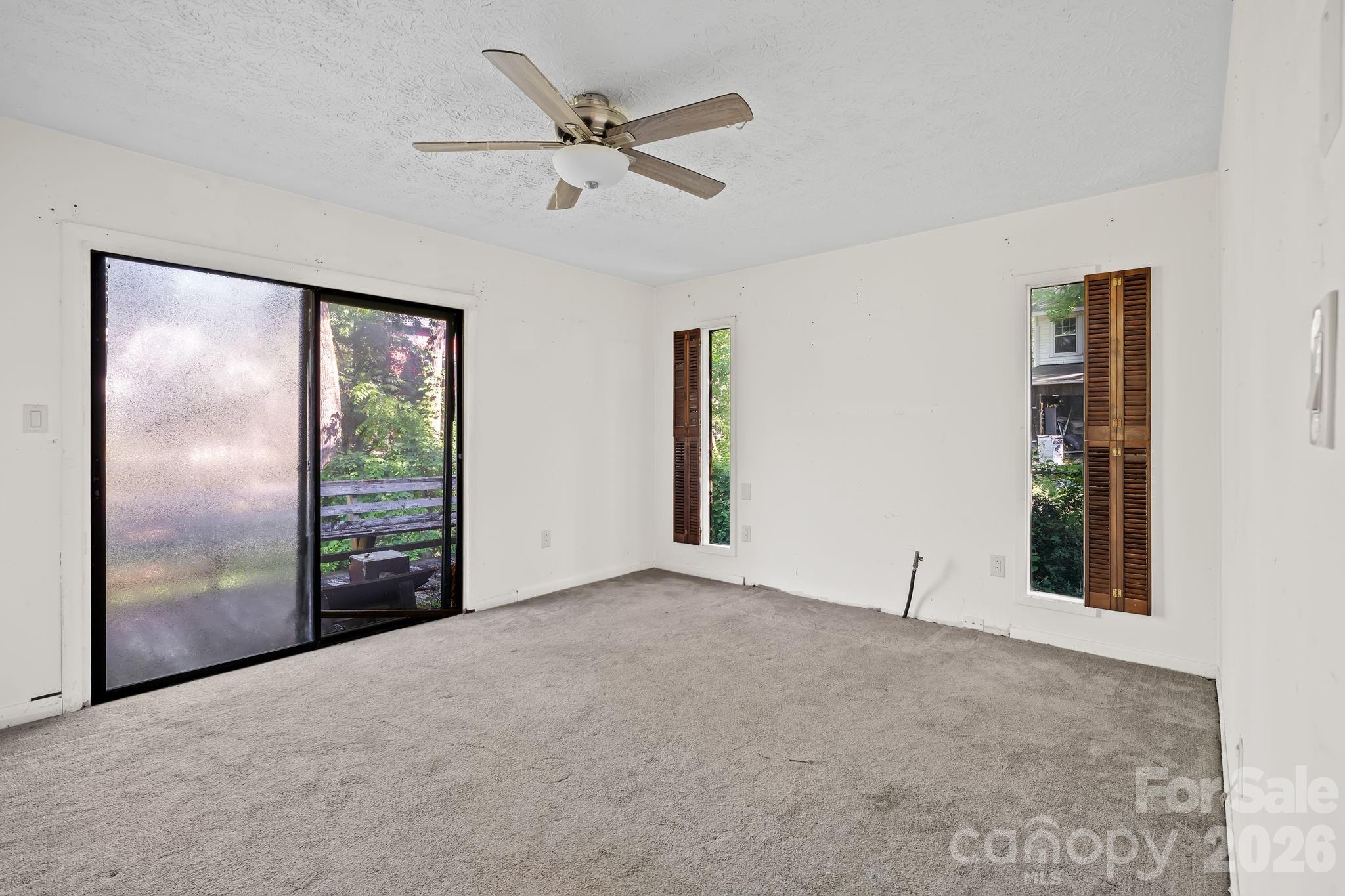 53 Wanoca Avenue — Asheville
